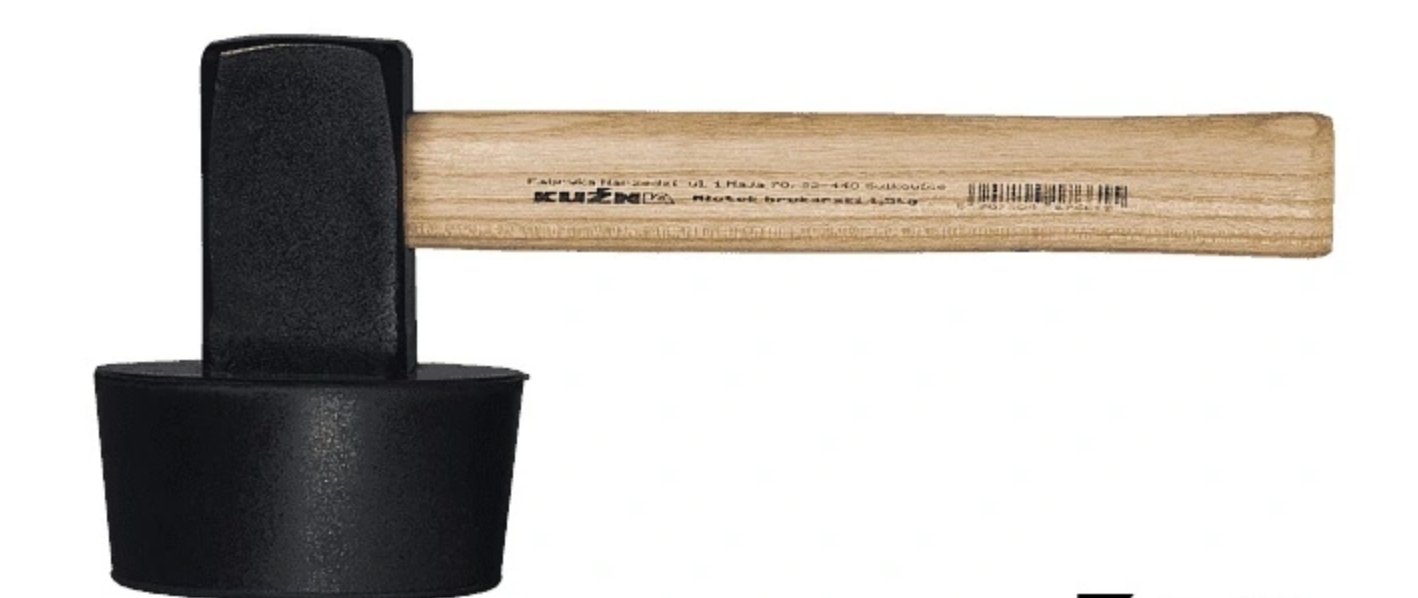 

Kuźnia młotek brukarski 1,5 kg z gumą Kuźnia