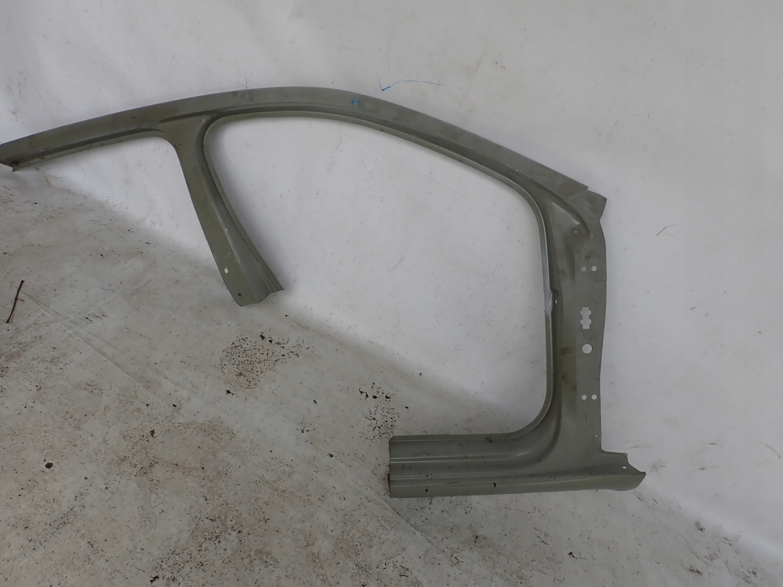 side pillar threshold right front SKODA OCTAVIA III