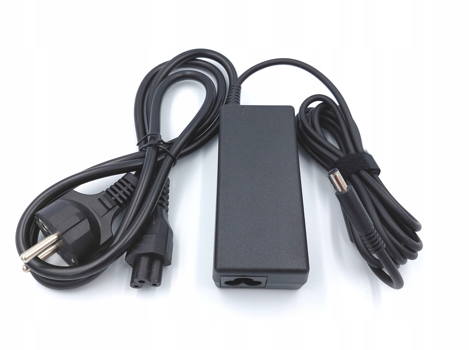 

Zasilacz Dell 0MGJN9 65 W 19.5V 3.34A.