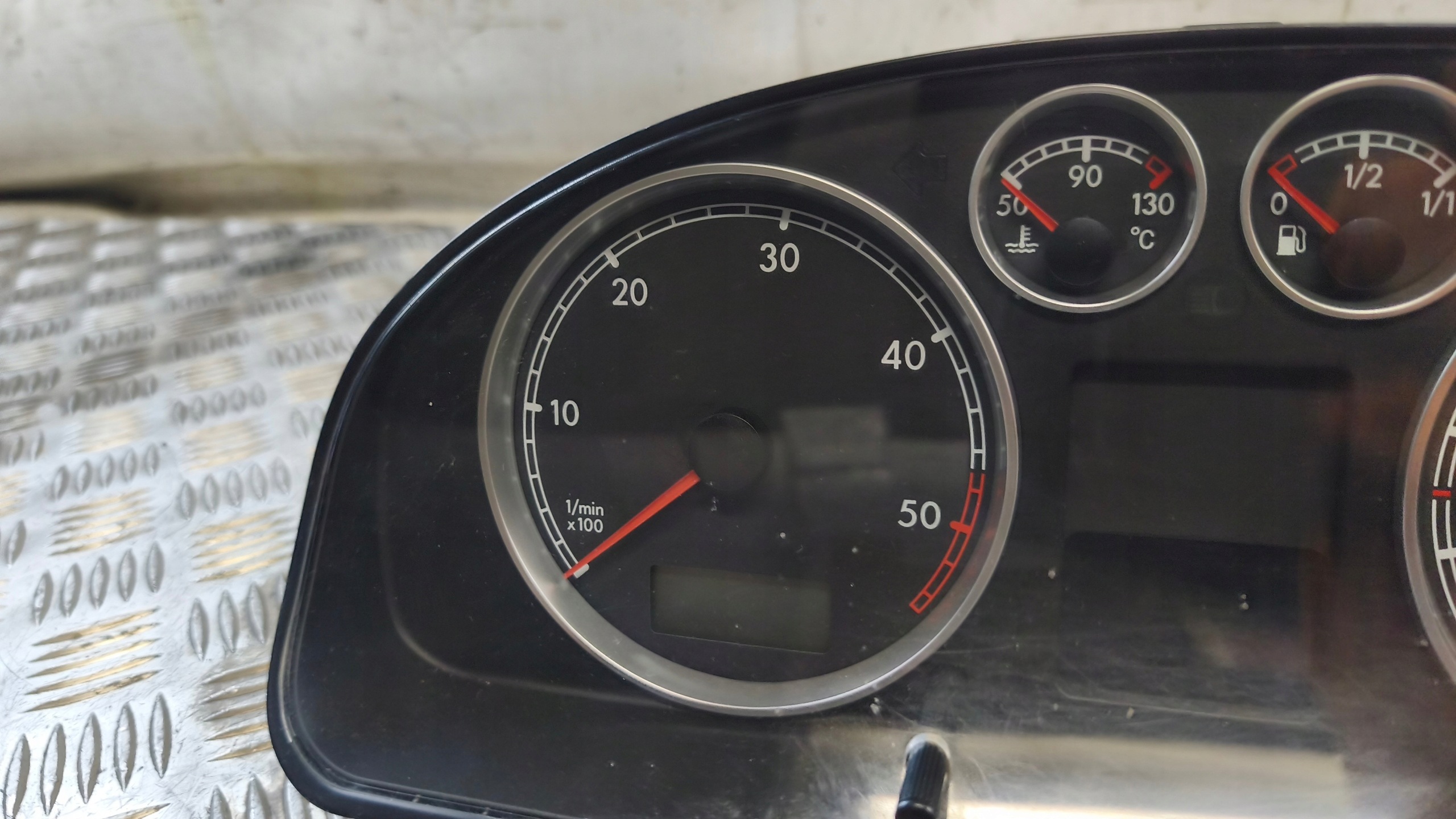 dials dials PASSAT B5 1.9TDI 2001r 3B0920825A
