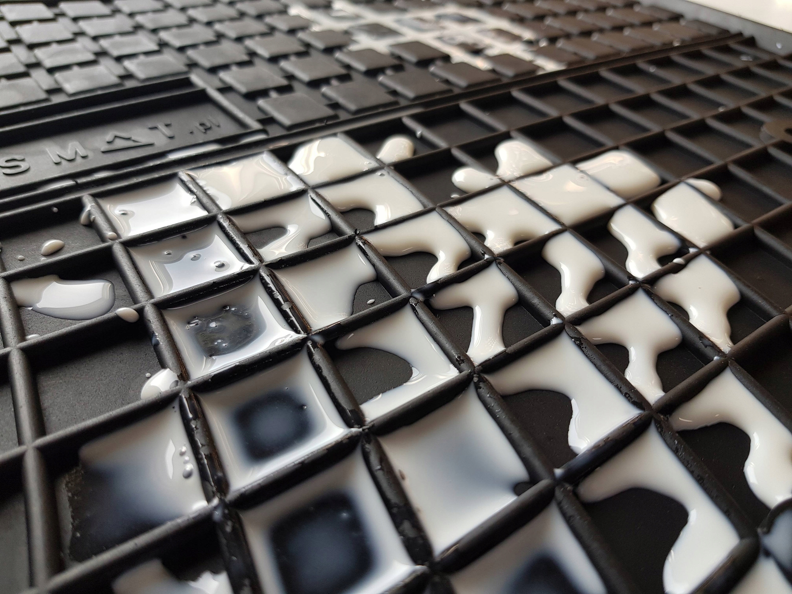 Peugeot 107 2005-2014 Dywaniki samochodowe Liczba elementów 4