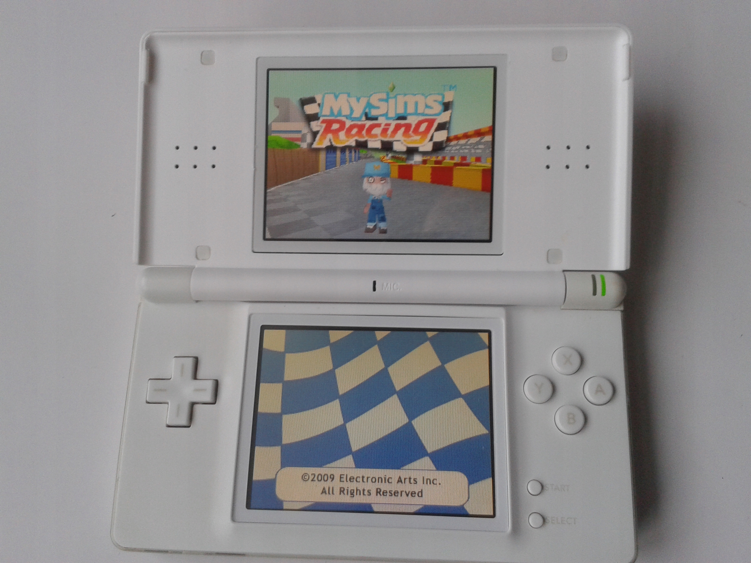 Nintendo DS LITE + Racing Nintendo DS
