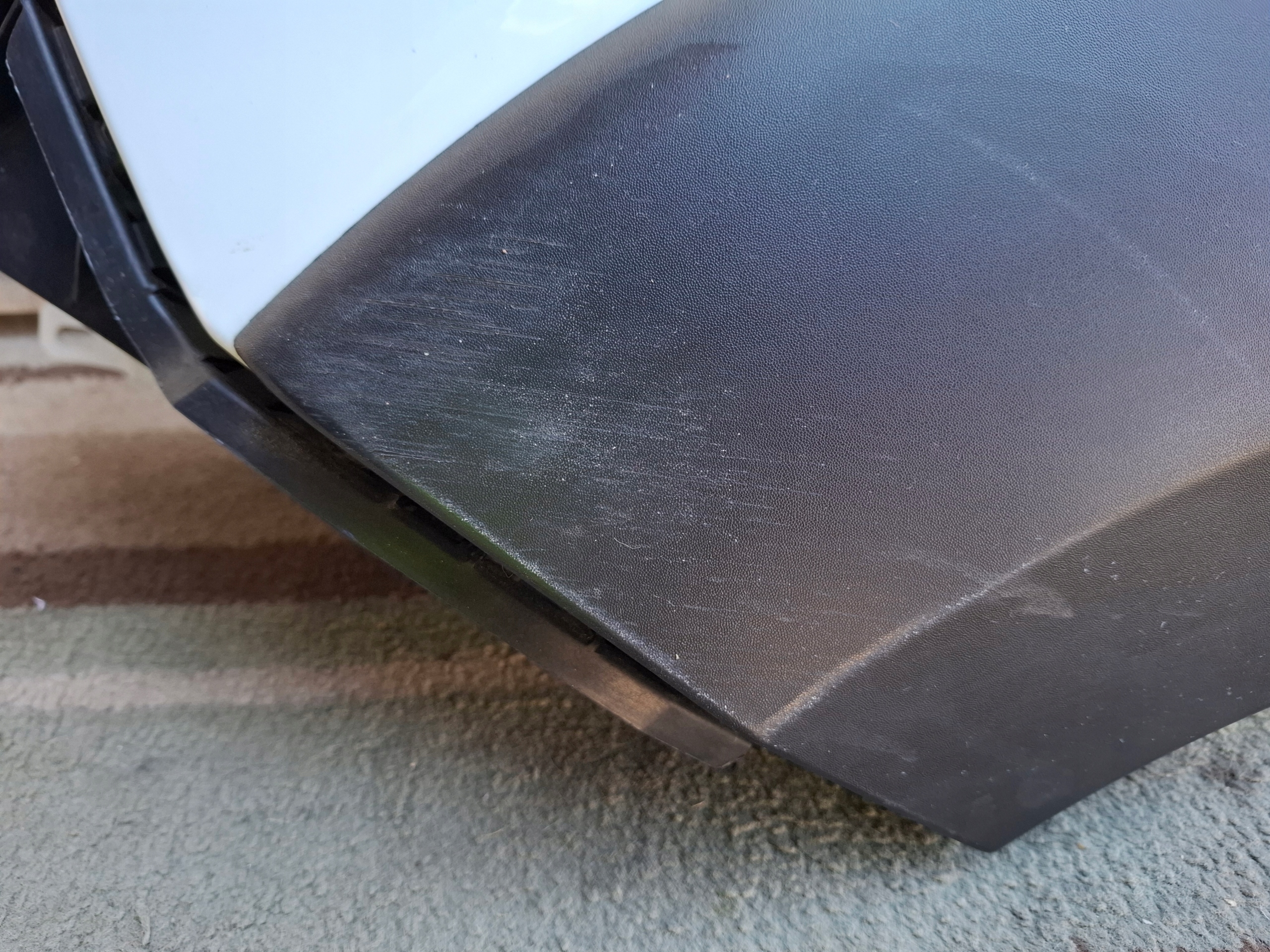 fender left front PEUGEOT BOXER 24R BIALY EPR