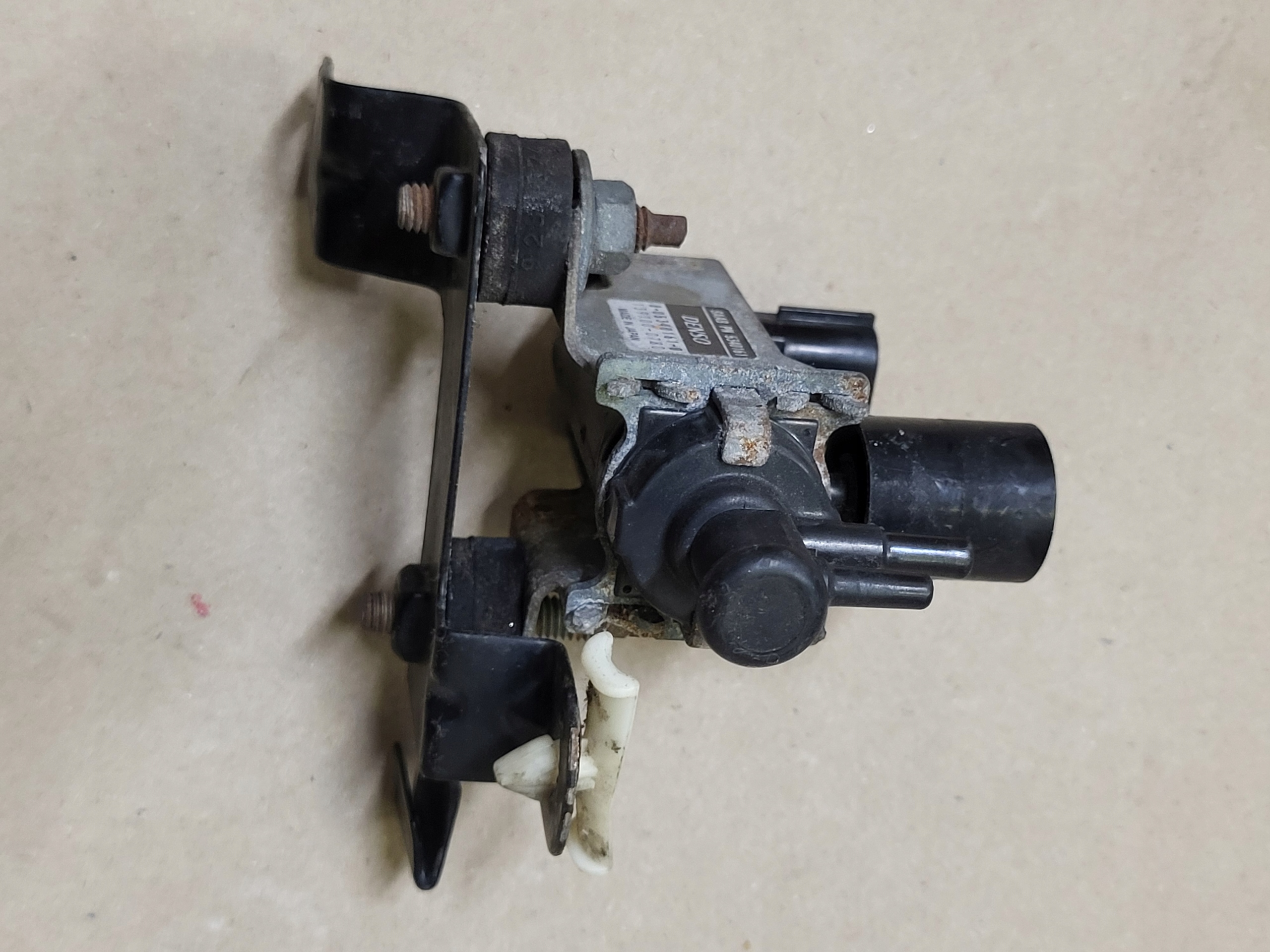 Vanne à vide Turbines Console SAAB 95 9-5 LIFT 3.0 TiD OE