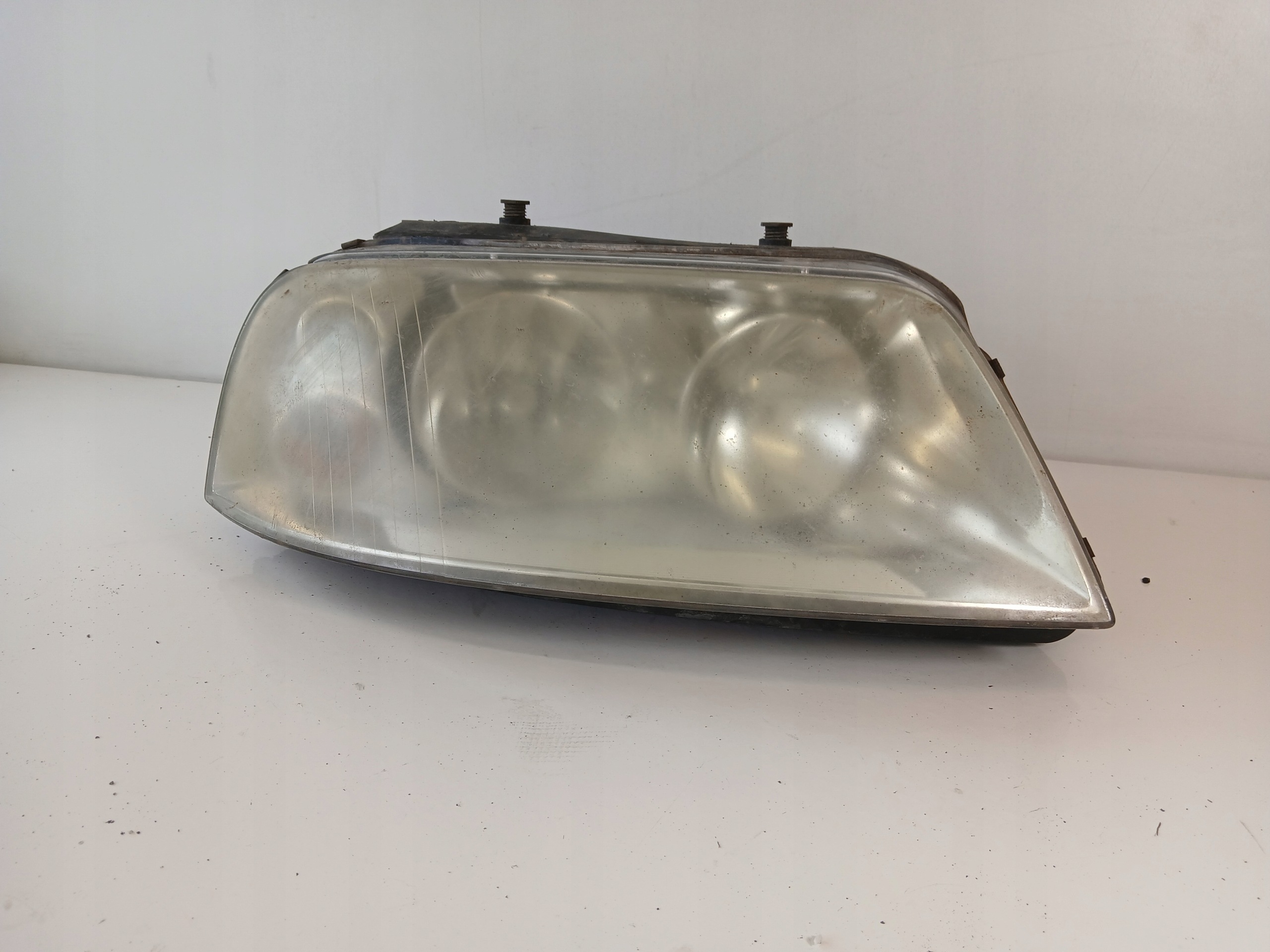 VW SHARAN and LIFT light right front 7M3941016AA