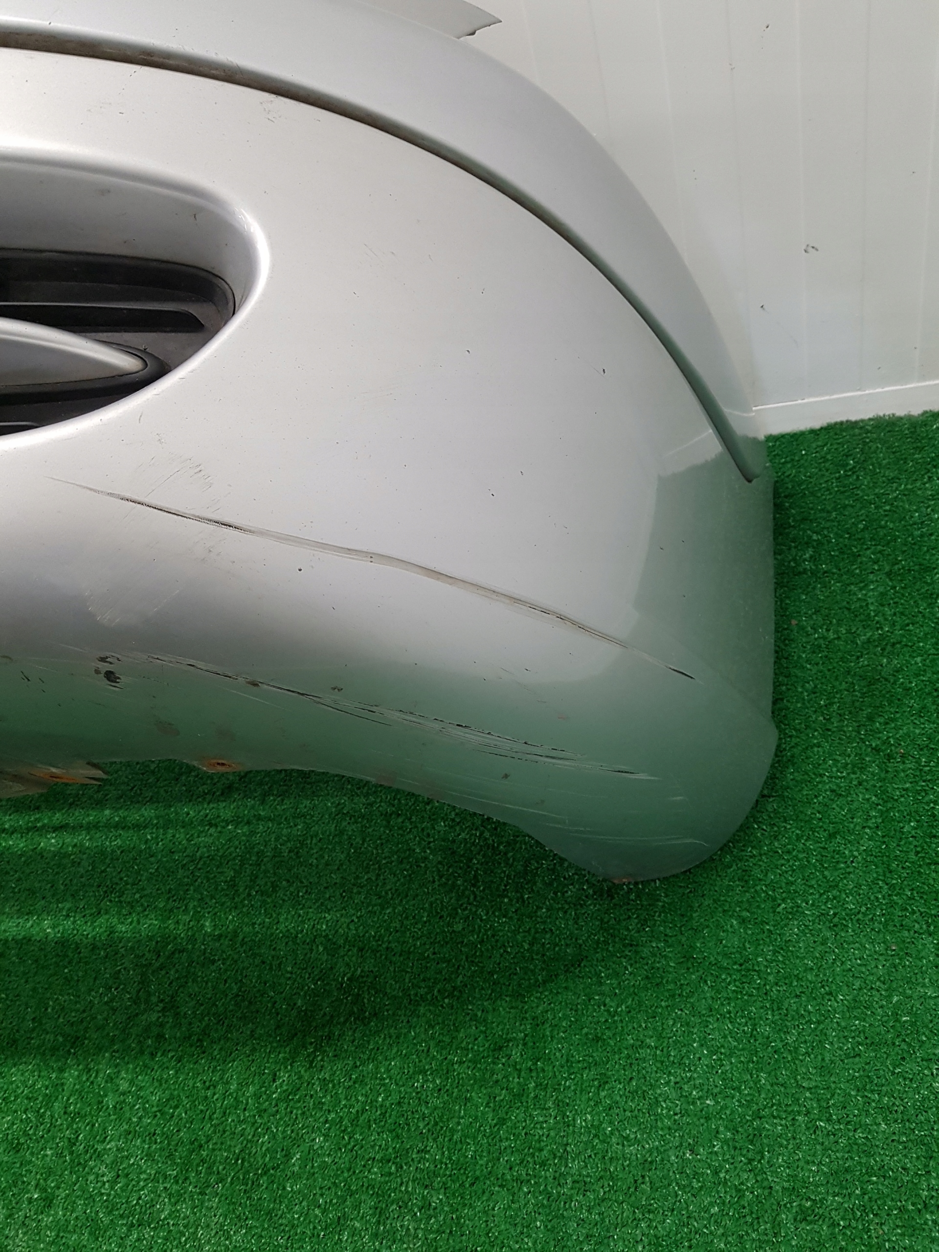 nárazník predok predný CITROEN C8 EZRC