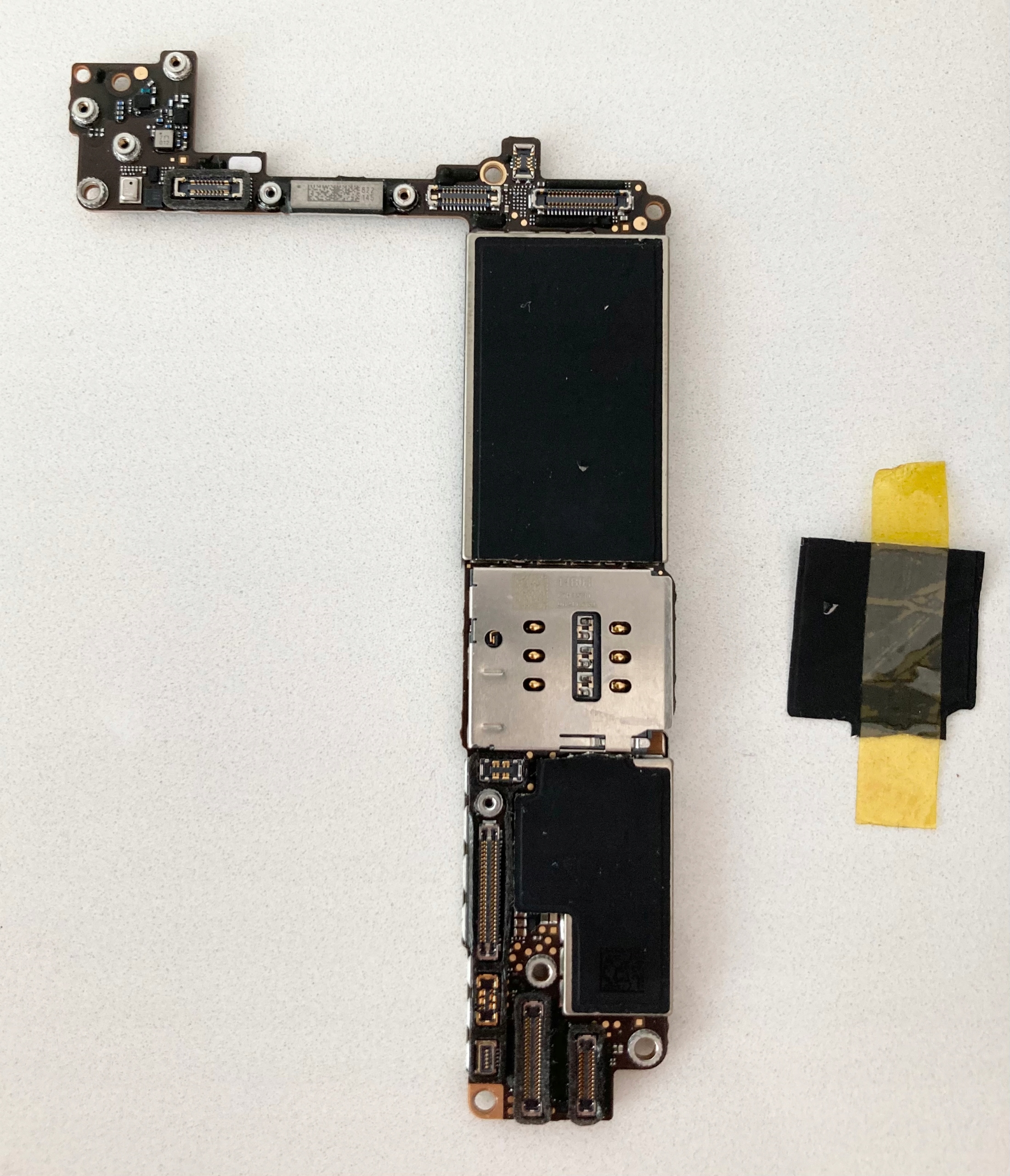 Płyta główna iPhone 8 64GB + home + pudełko