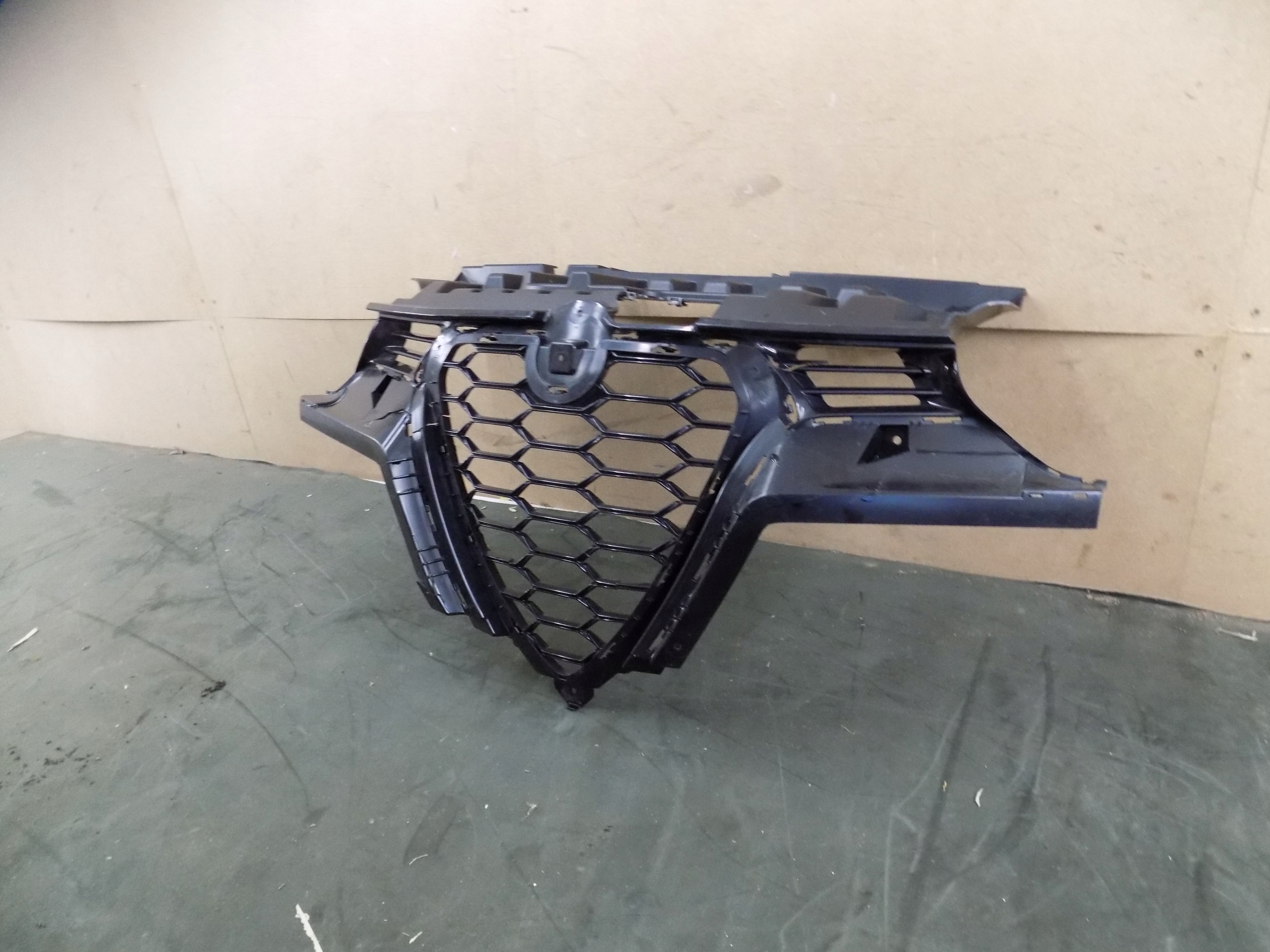 Alfa Romeo Tonale Typ 965 Kühlergrill FRONTGRILL Kühlergitter 156174796 - Thumbnail 3