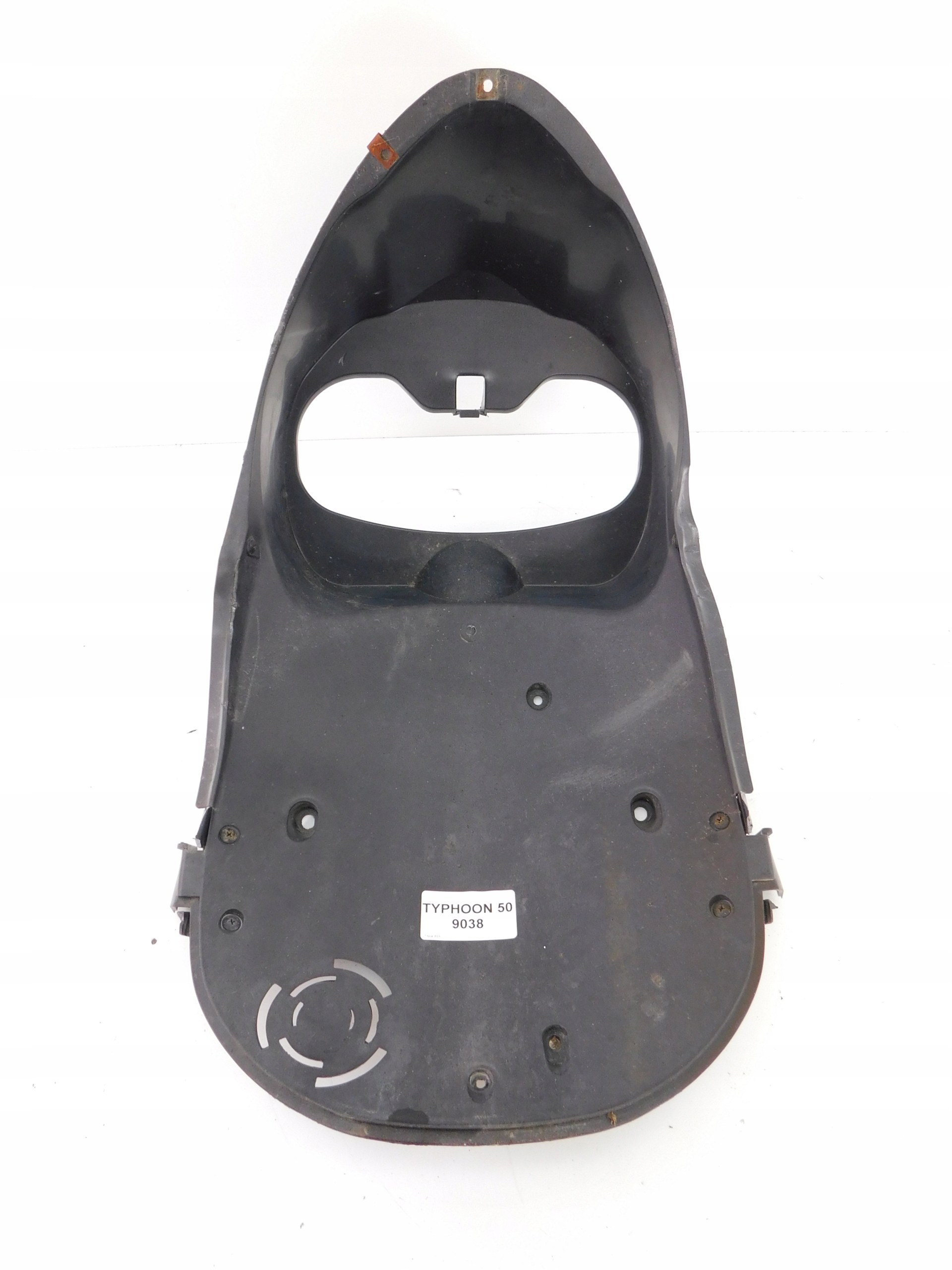 PIAGGIO TYPHOON 50 08-17 КОЛІСНА АРКА