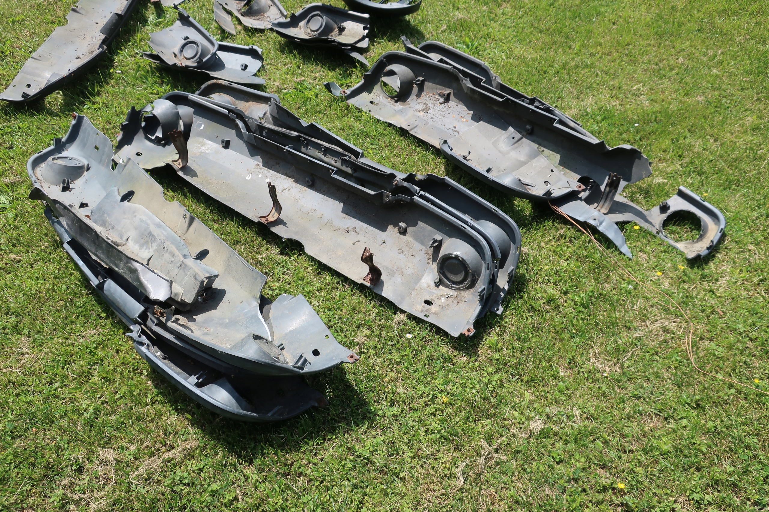 bumper front DOL SUZUKI JIMNY petrol DIESEL 2006R > 2012R