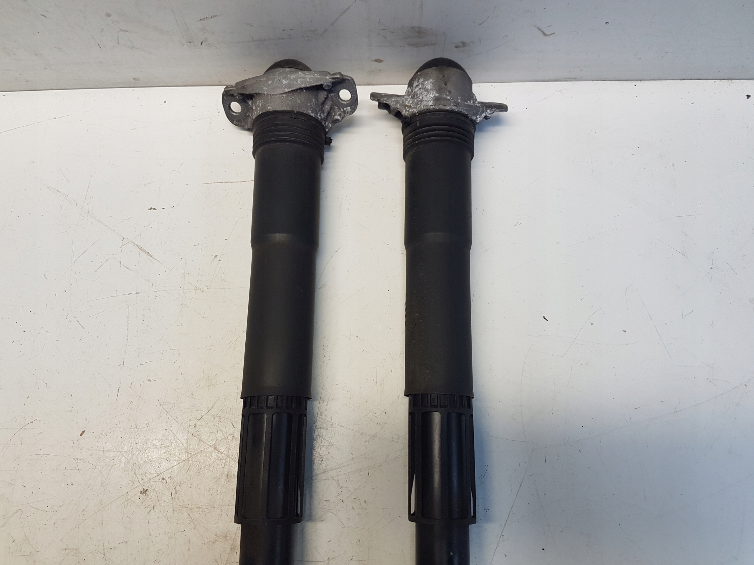 SEAT ATECA STOSSDÄMPFER HECK HINTEN 5Q0512013KP