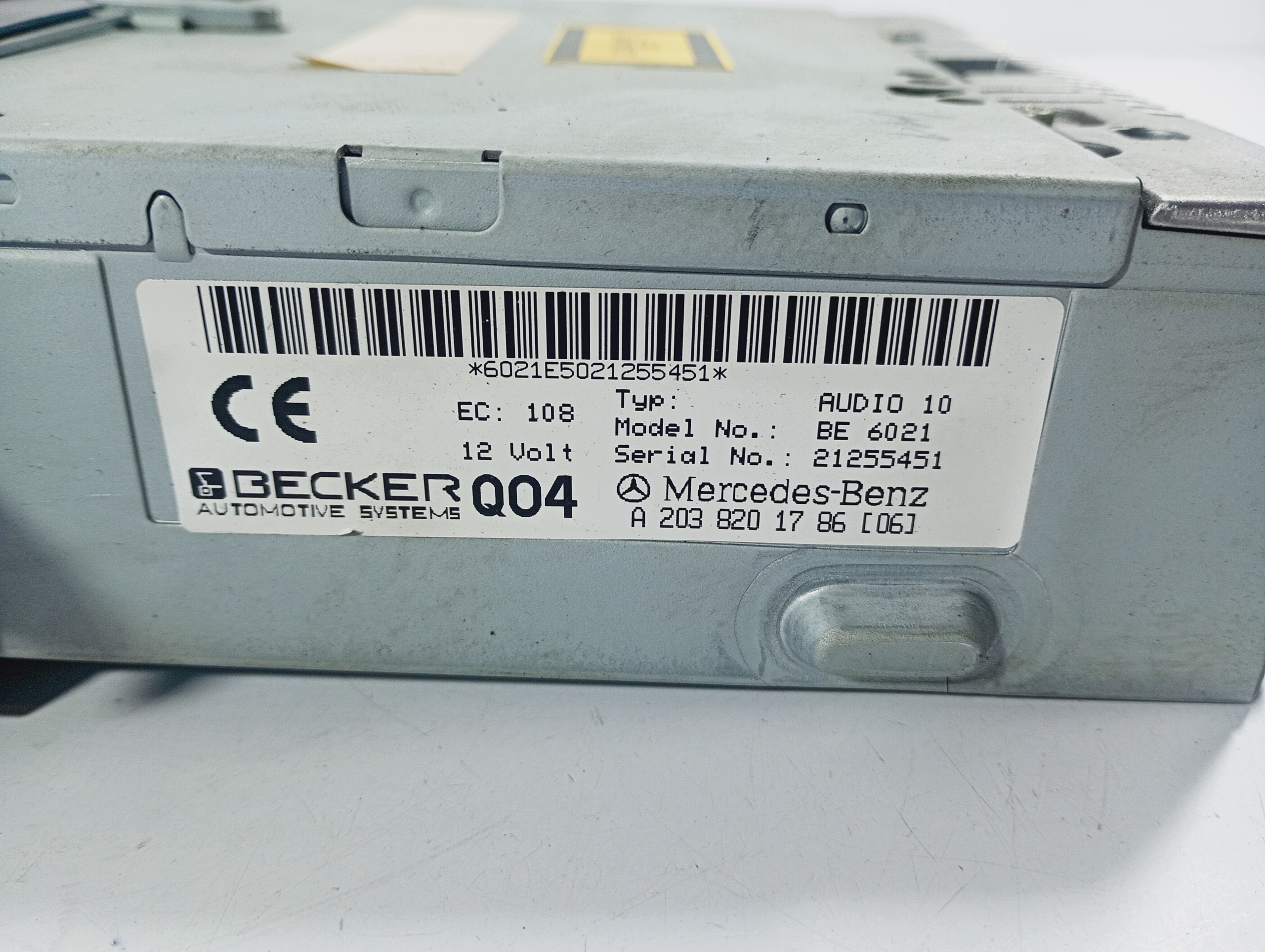 Radio original CD missing code OE A2038201786 Mercedes W203 00-02