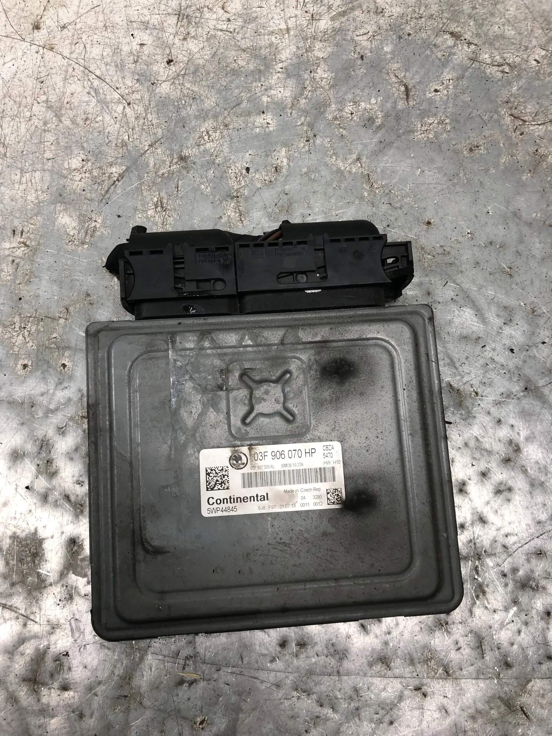 computer Motore CBZA SKODA FABIA II LIFT 03F906070HP