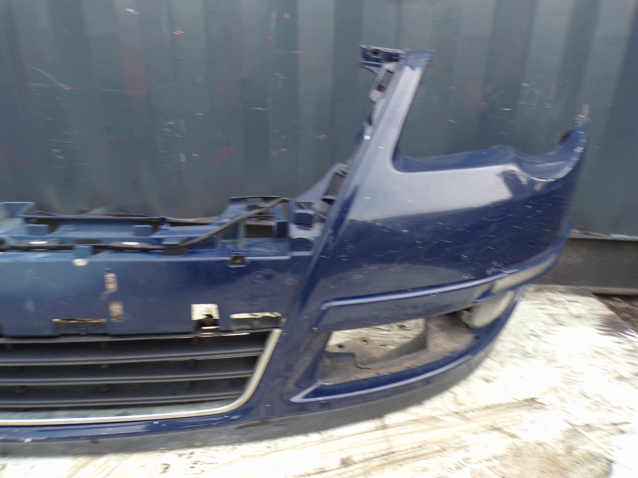 front bumper front VOLKSWAGEN PASSAT B6 (R1)