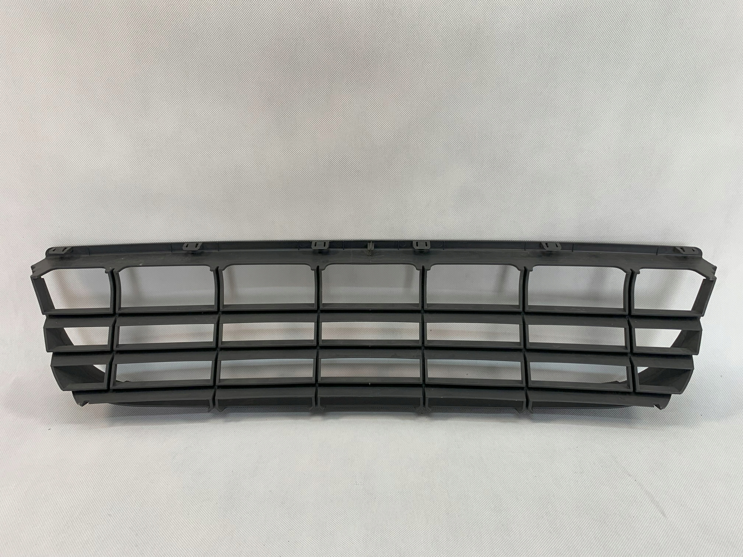grille grid bumper Volkswagen VW Crafter 06r 2006 2E0807835A 09.25