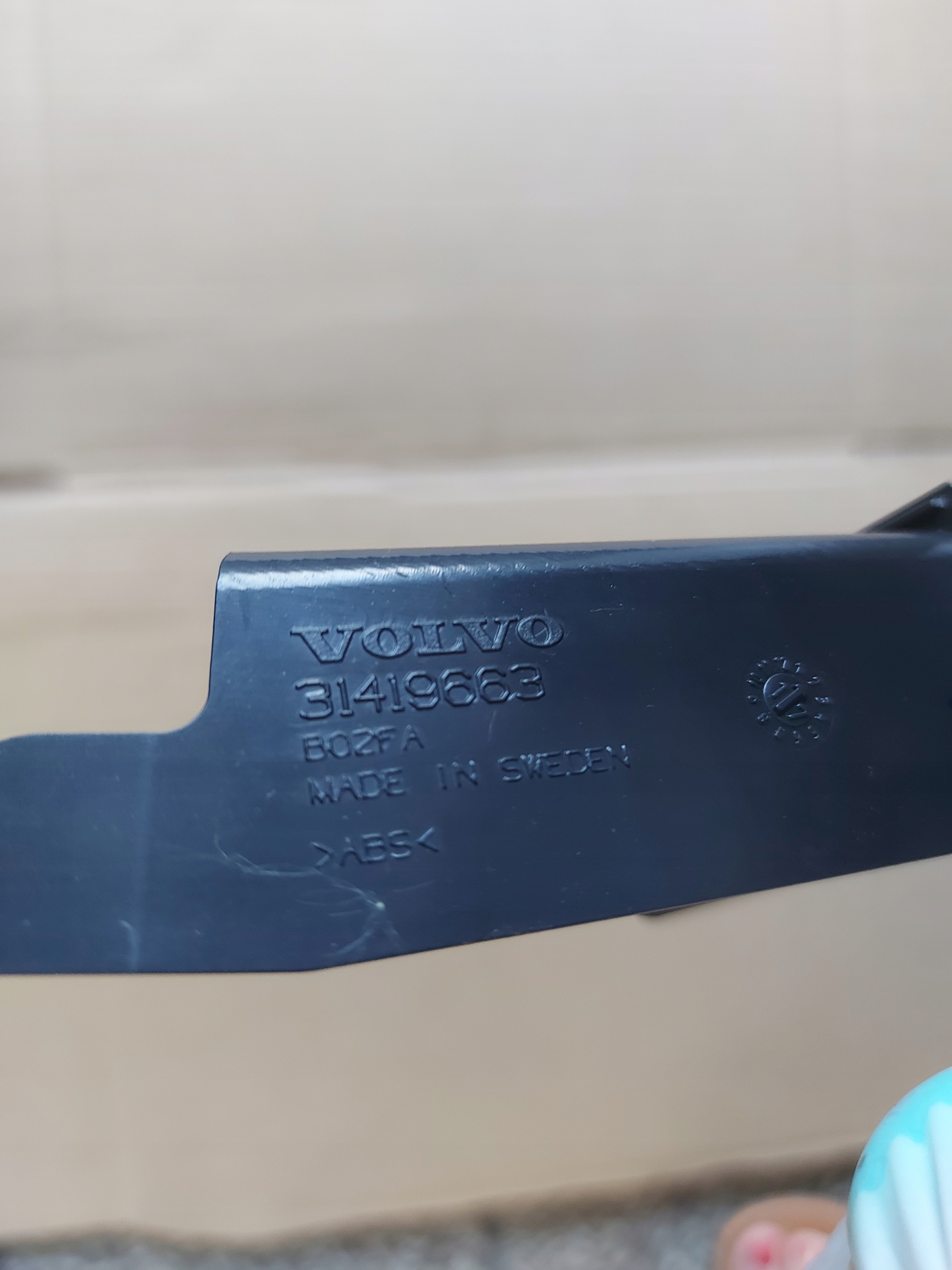Support plaque Poignée Console Amplificateur ANTENY VOLVO XC90 II OE EU