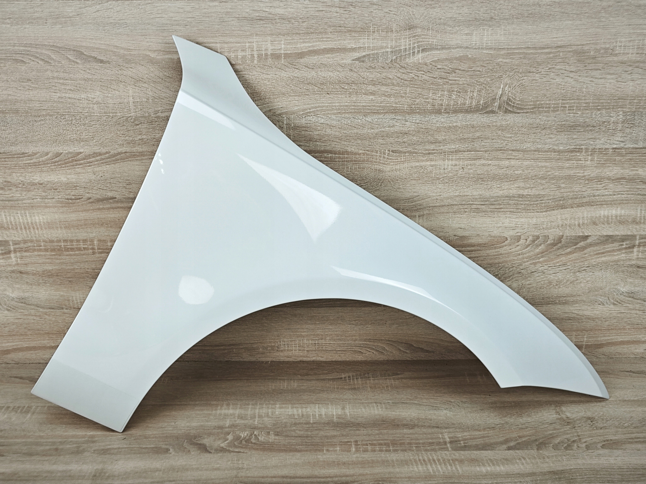 BŁOTNIK PRAWY PRZÓD AUDI A7 C7 LS9R 32 km!