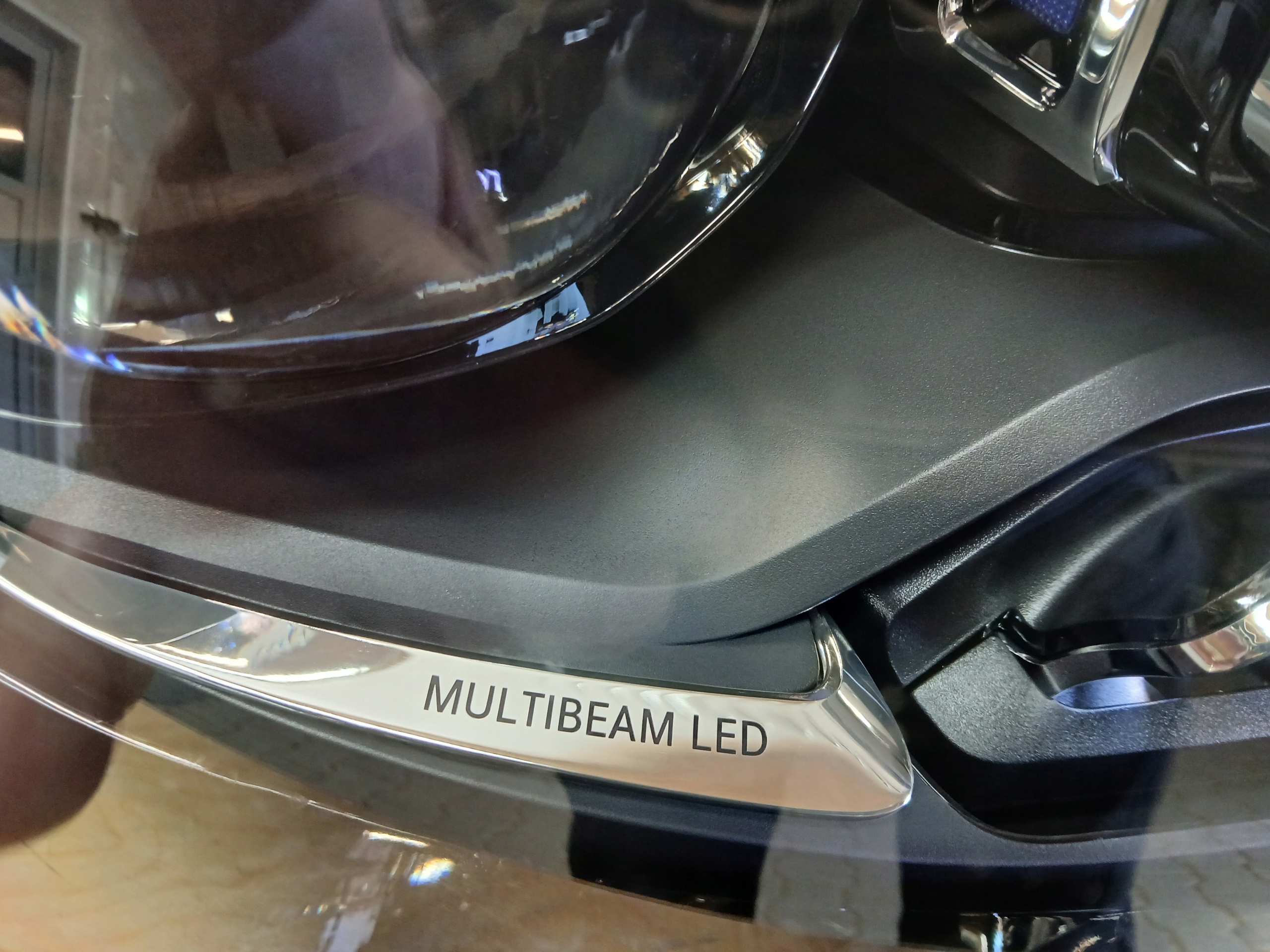 light front right MERCEDES E KLASA W213 LIFT FULL LED MULTIBEAM A2139060210
