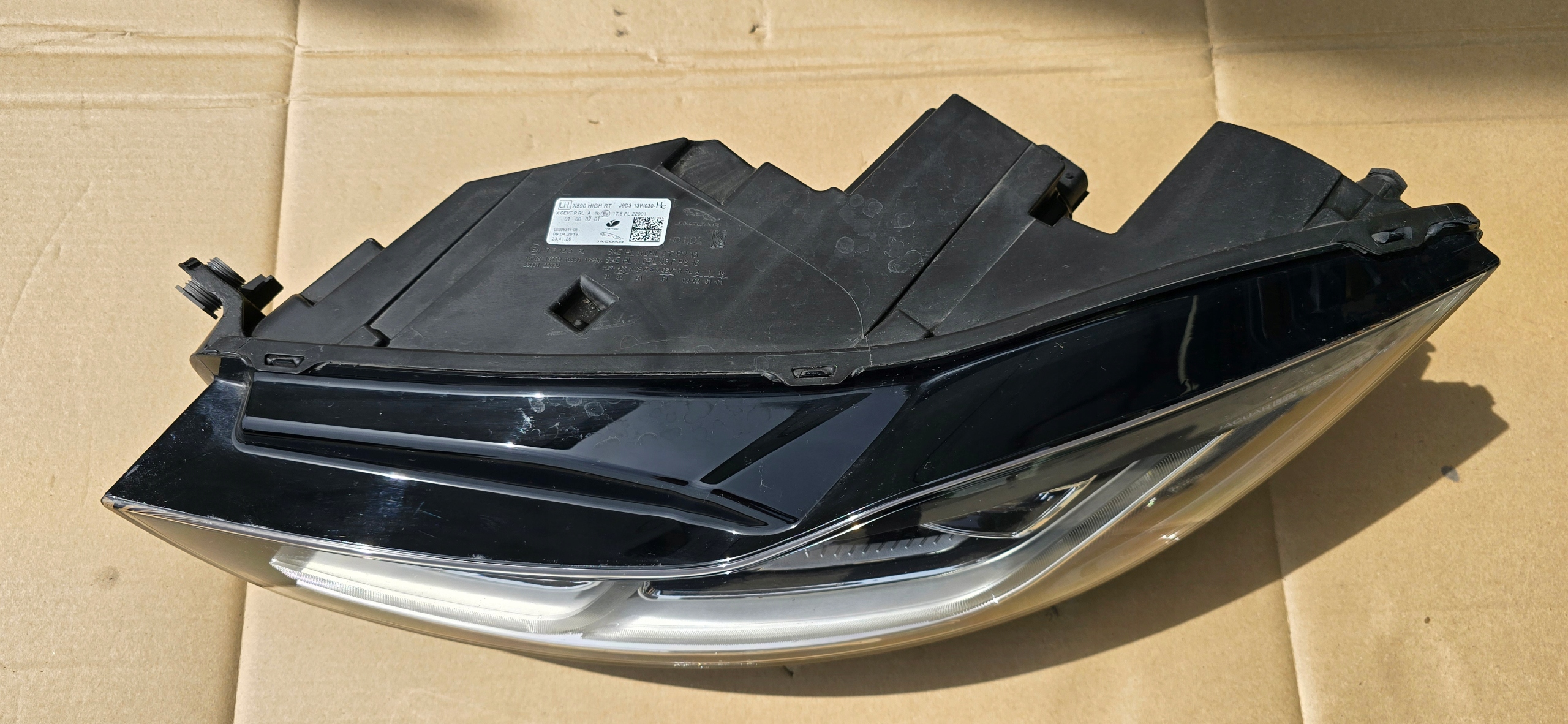 JAGUAR AND-PACE X590 LIGHT LEFT FULL LED