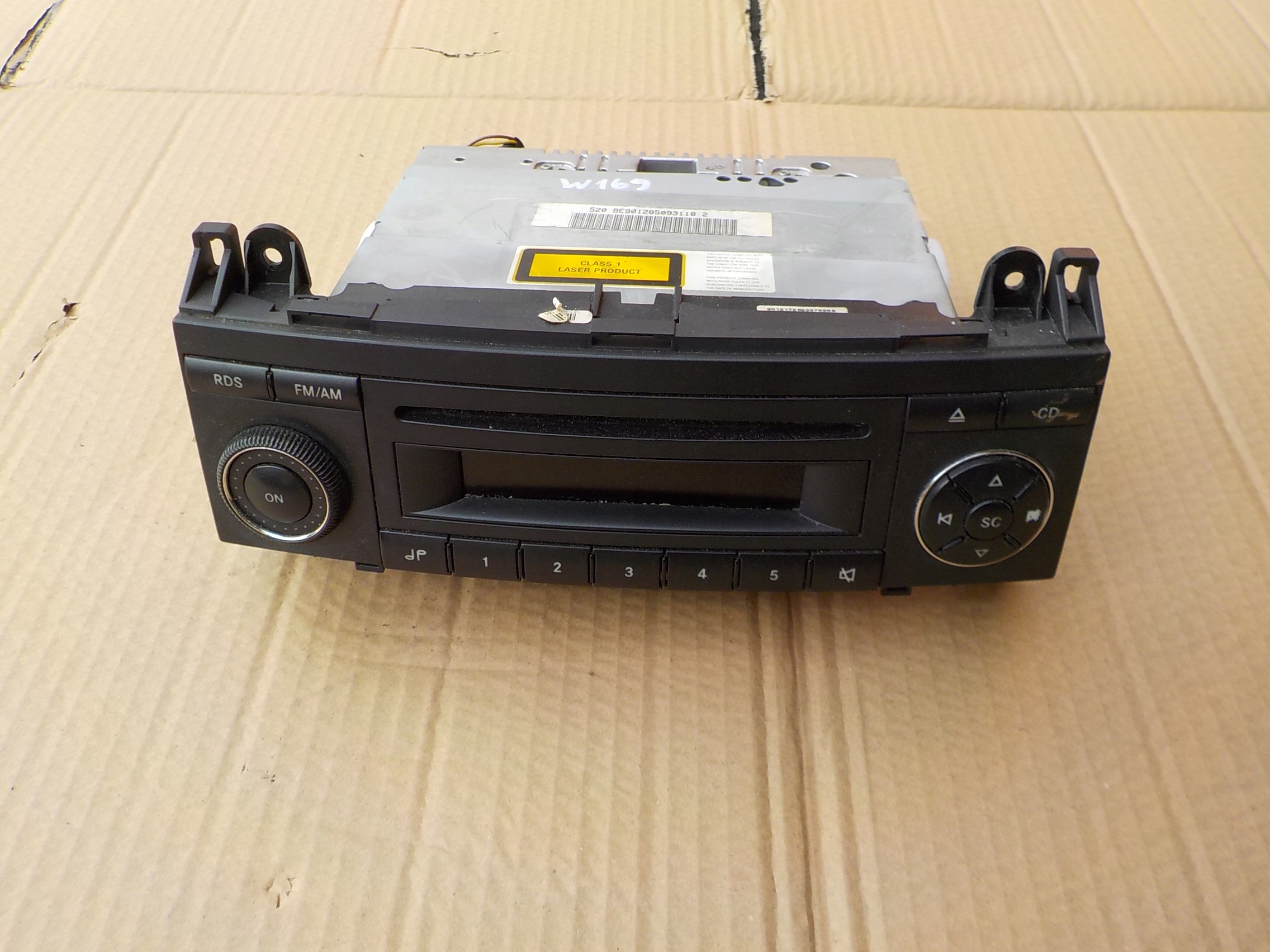 radio cd mercedes w169 A1698200886