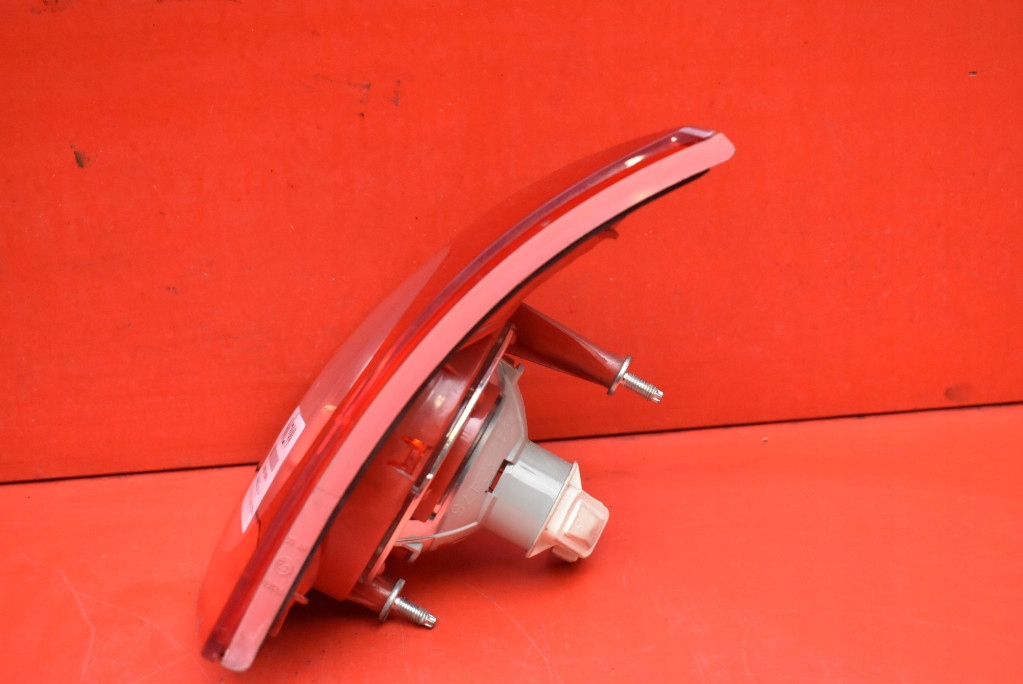 light right rear part rear 1K6945094G VW GOLF 5 V 5D HB 03-09