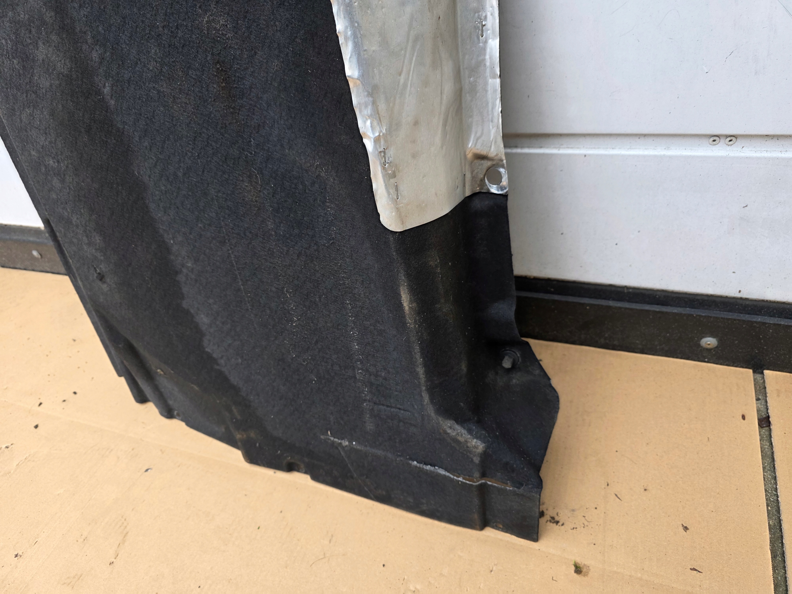 cover chassis right covers below AUTO AUDI Q5 II FY 80A KOMPLET