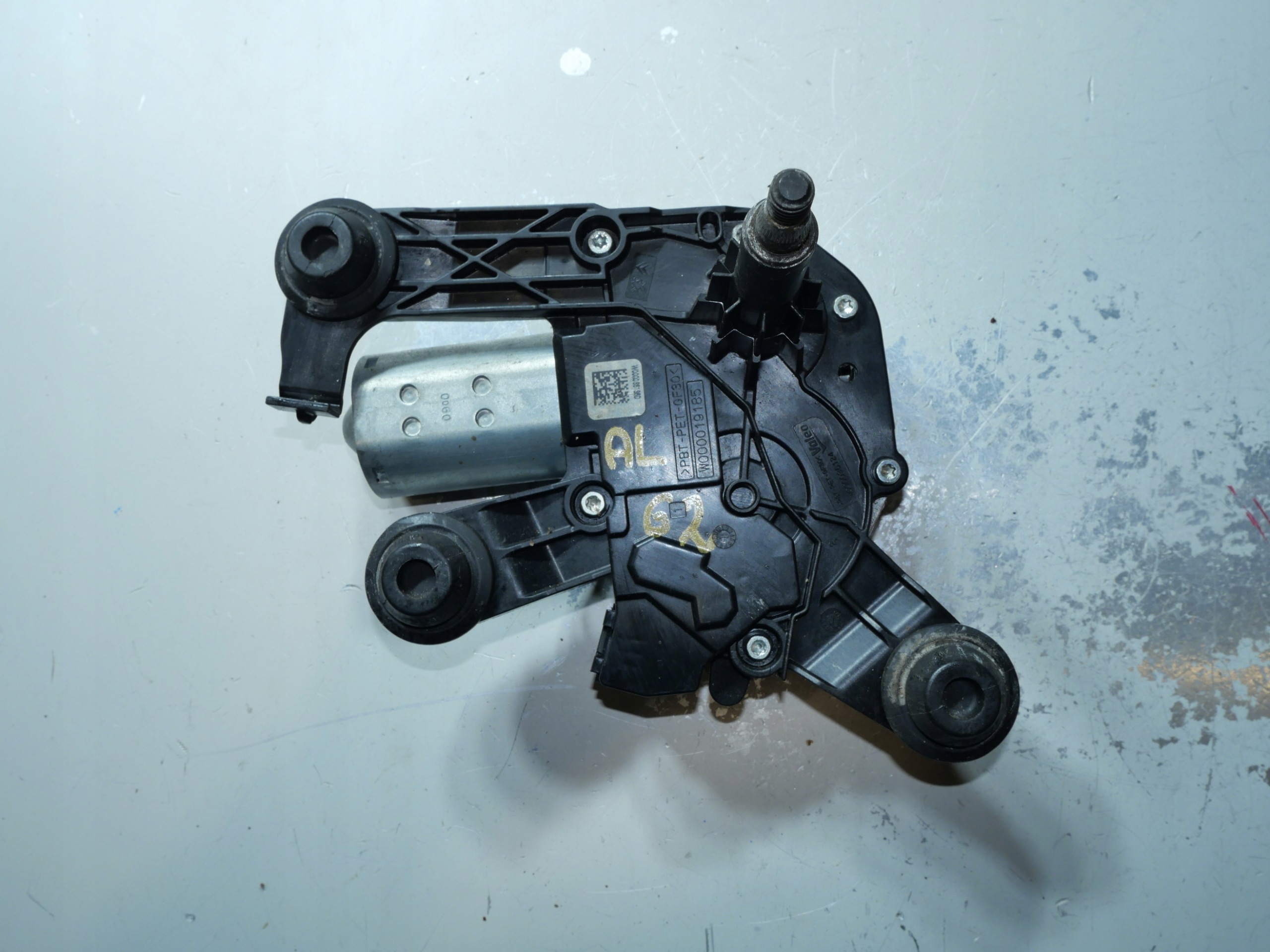 motor ablaktörlők hátsó Peugeot 2008 9678423580A