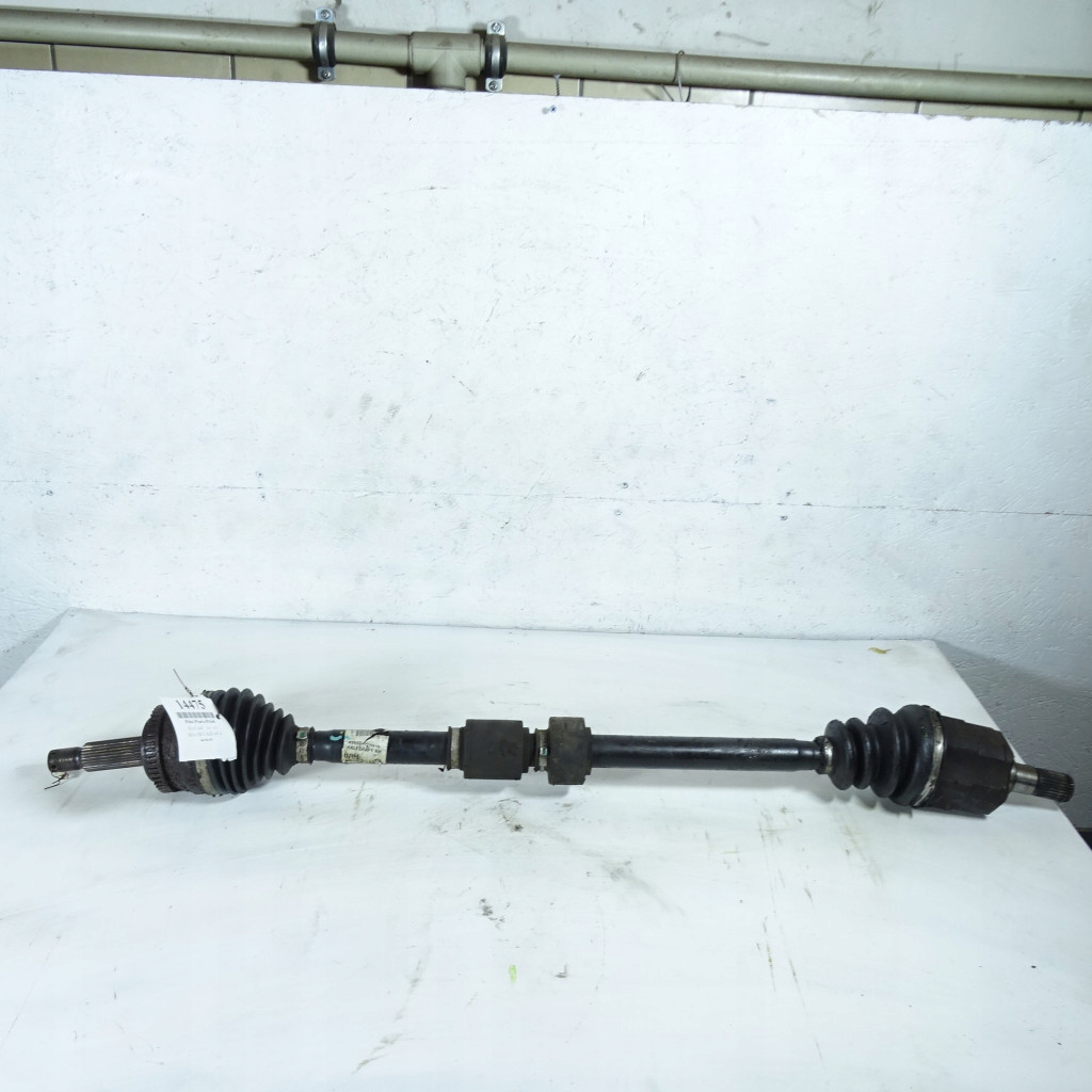 KIA CEED 07R 1.6CRDI semi-axis right 49500-1H210