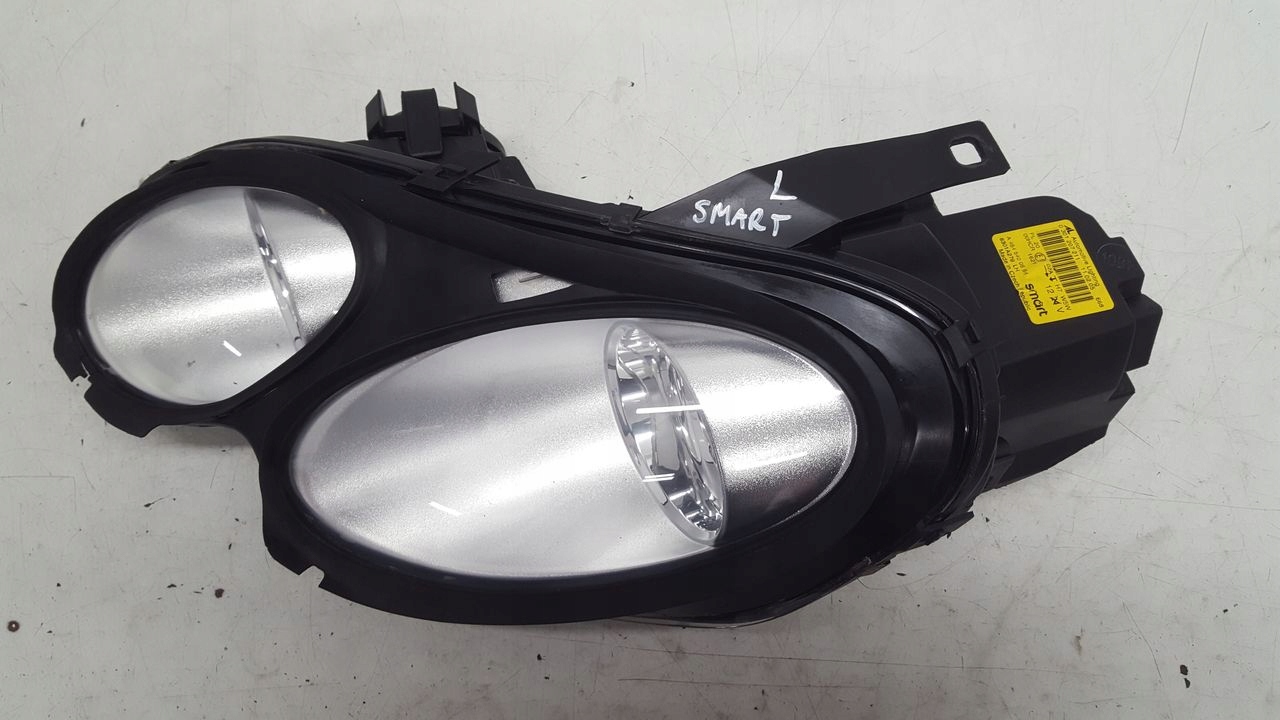 light front front left Smart Forfour