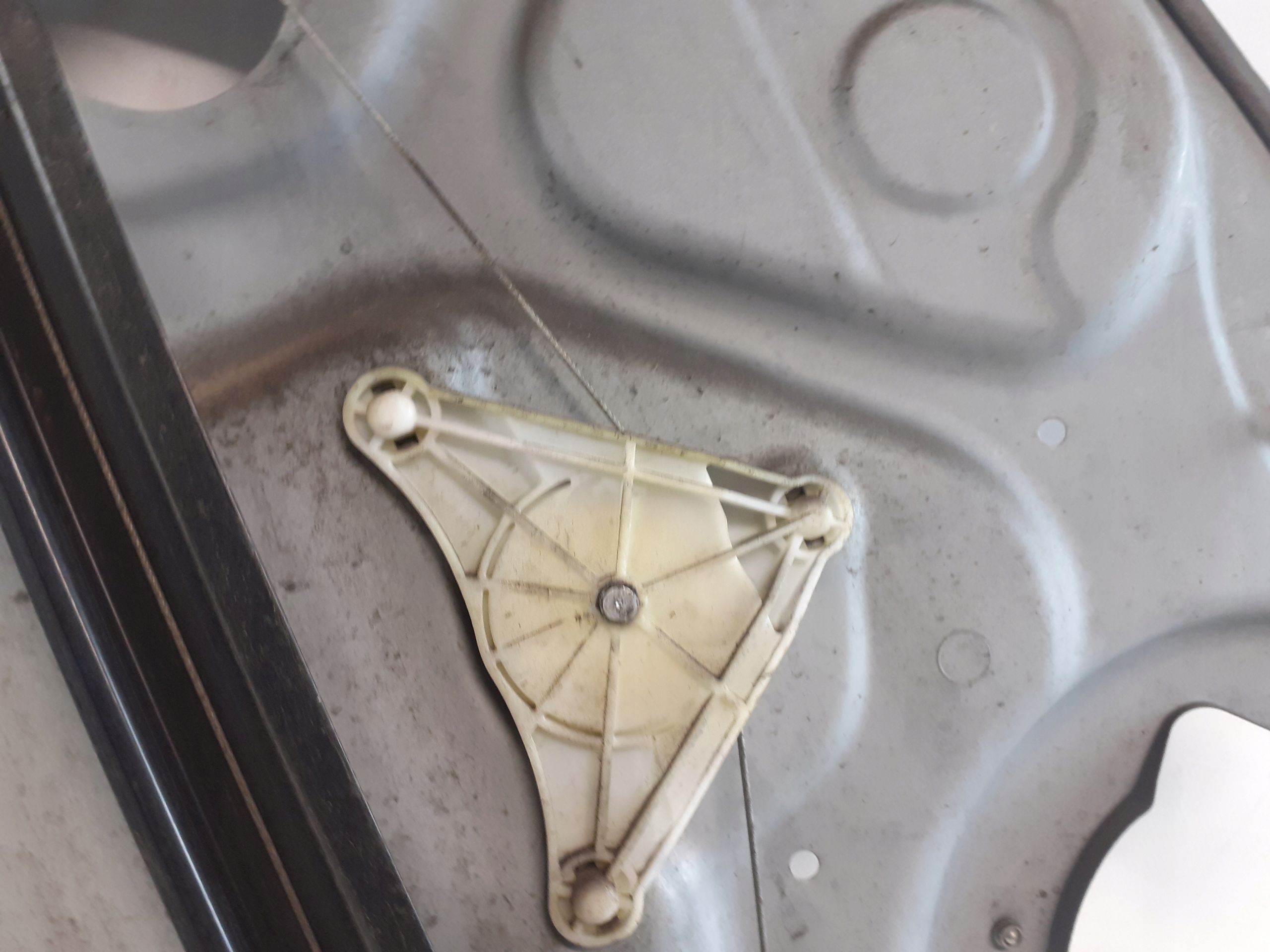 Mécanisme Lève vitres Droite Arrière MERCEDES W245