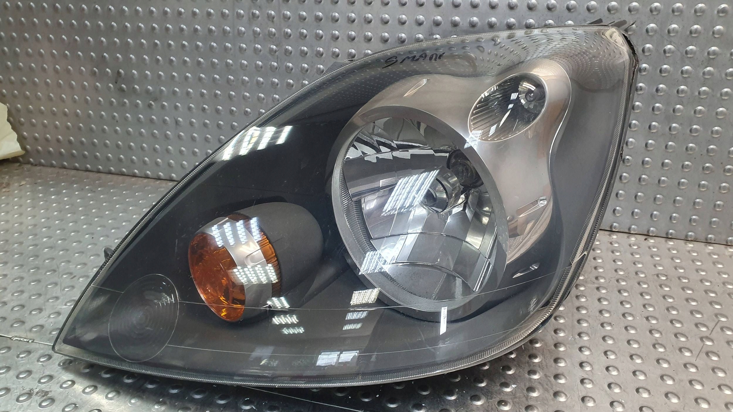 light front left FORD FIESTA MK6 LIFT 05