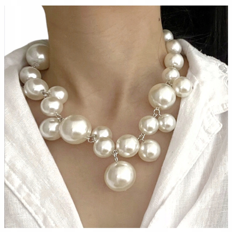 Naszyjnik KolorSrebrny Ecru Perły Perełki Wiszący Klasyczny Retro
