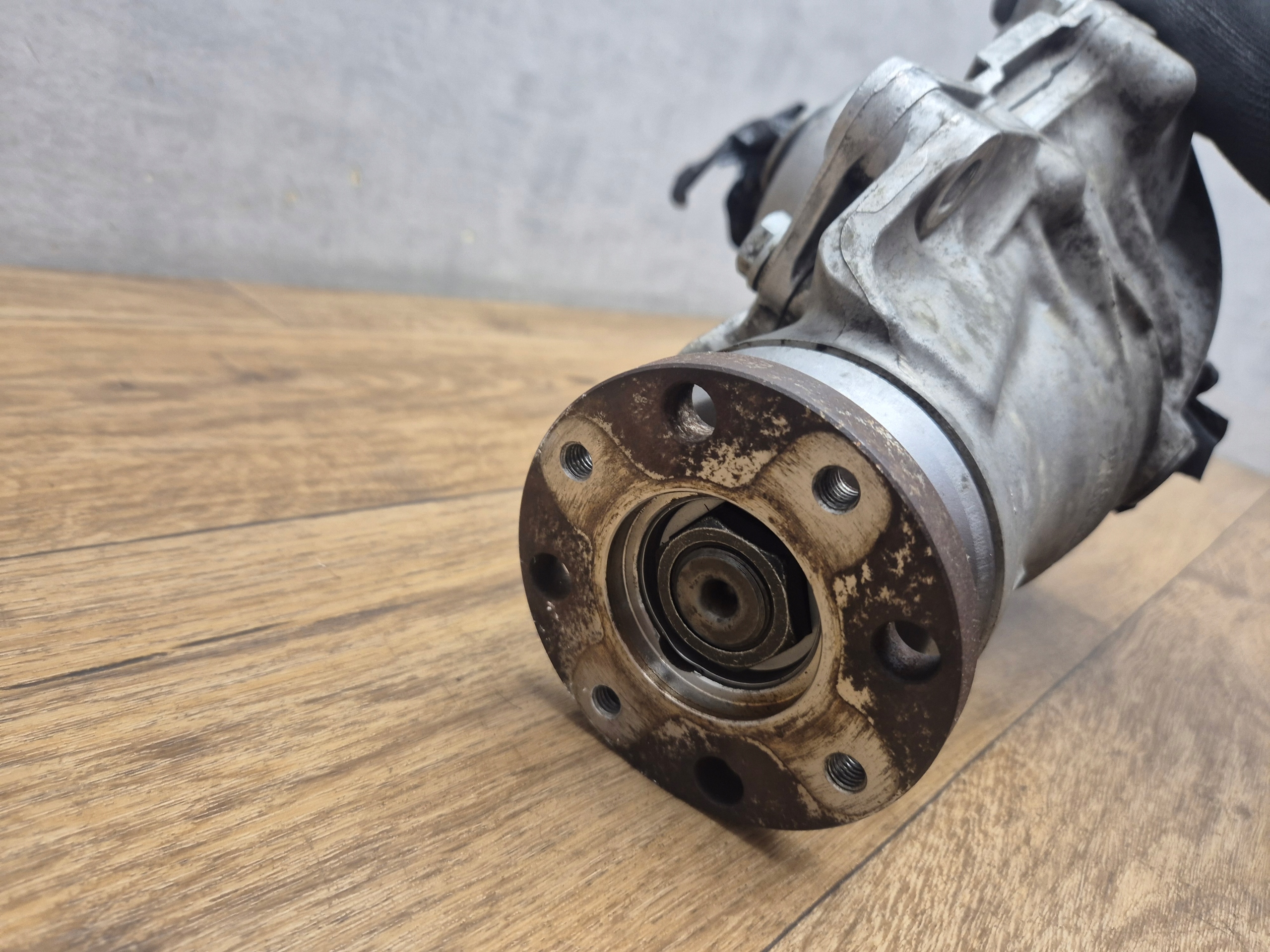BMW F10 F11 G20 G30 differential diff differential front 2.47 N57 B57 3.0D 7584517