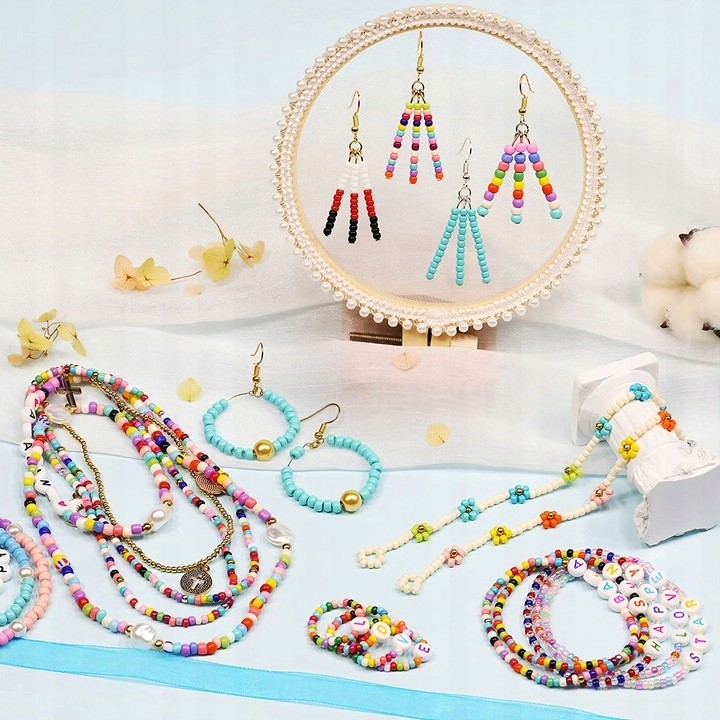 OGROMNY ZESTAW KORALIKI DO TWORZENIA BRANSOLETEK BIŻUTERII NASZYJNIKÓW XXL Minimalny wiek dziecka 3