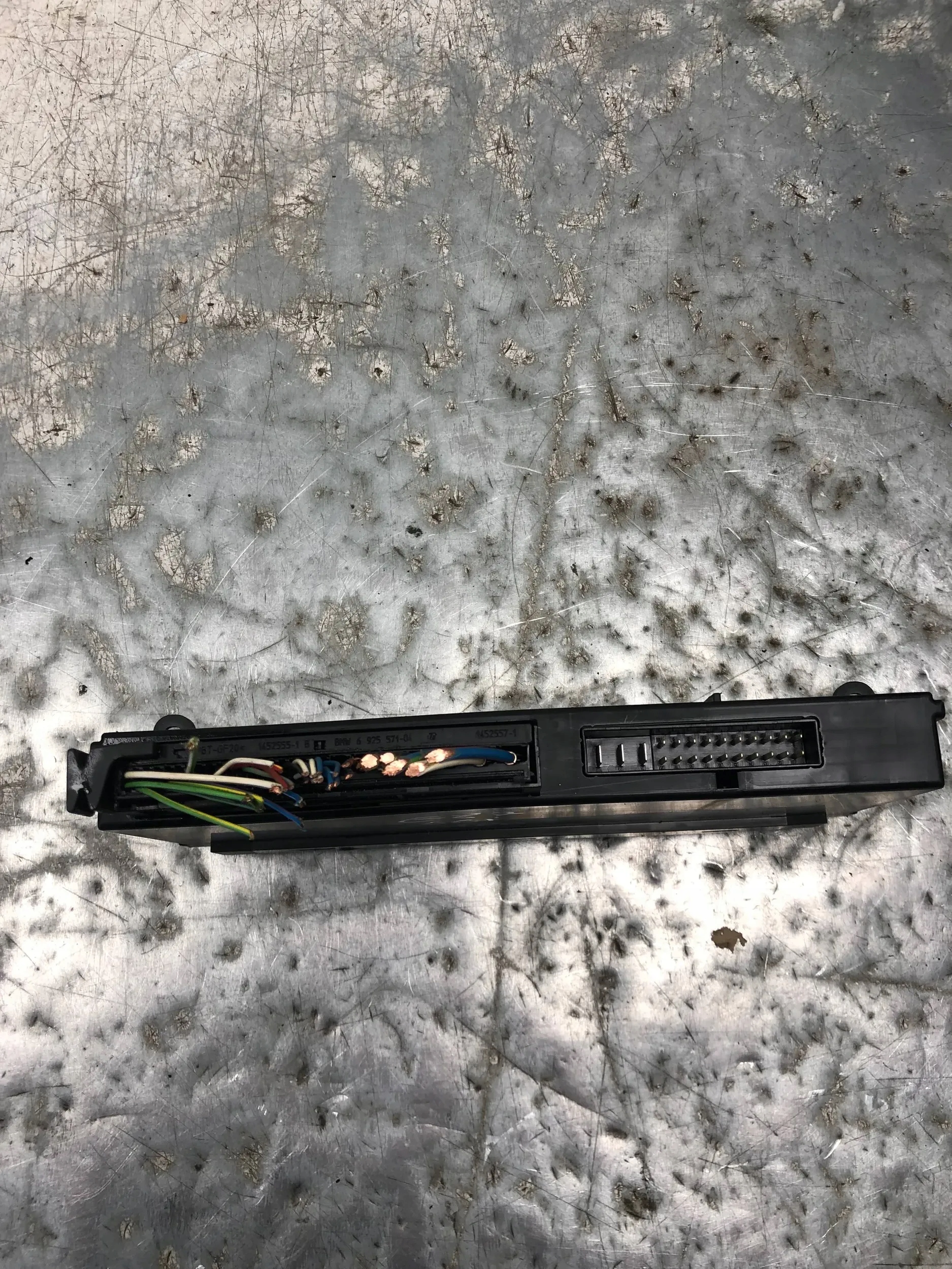 Unité commande confort BMW E87 LCI 9247472