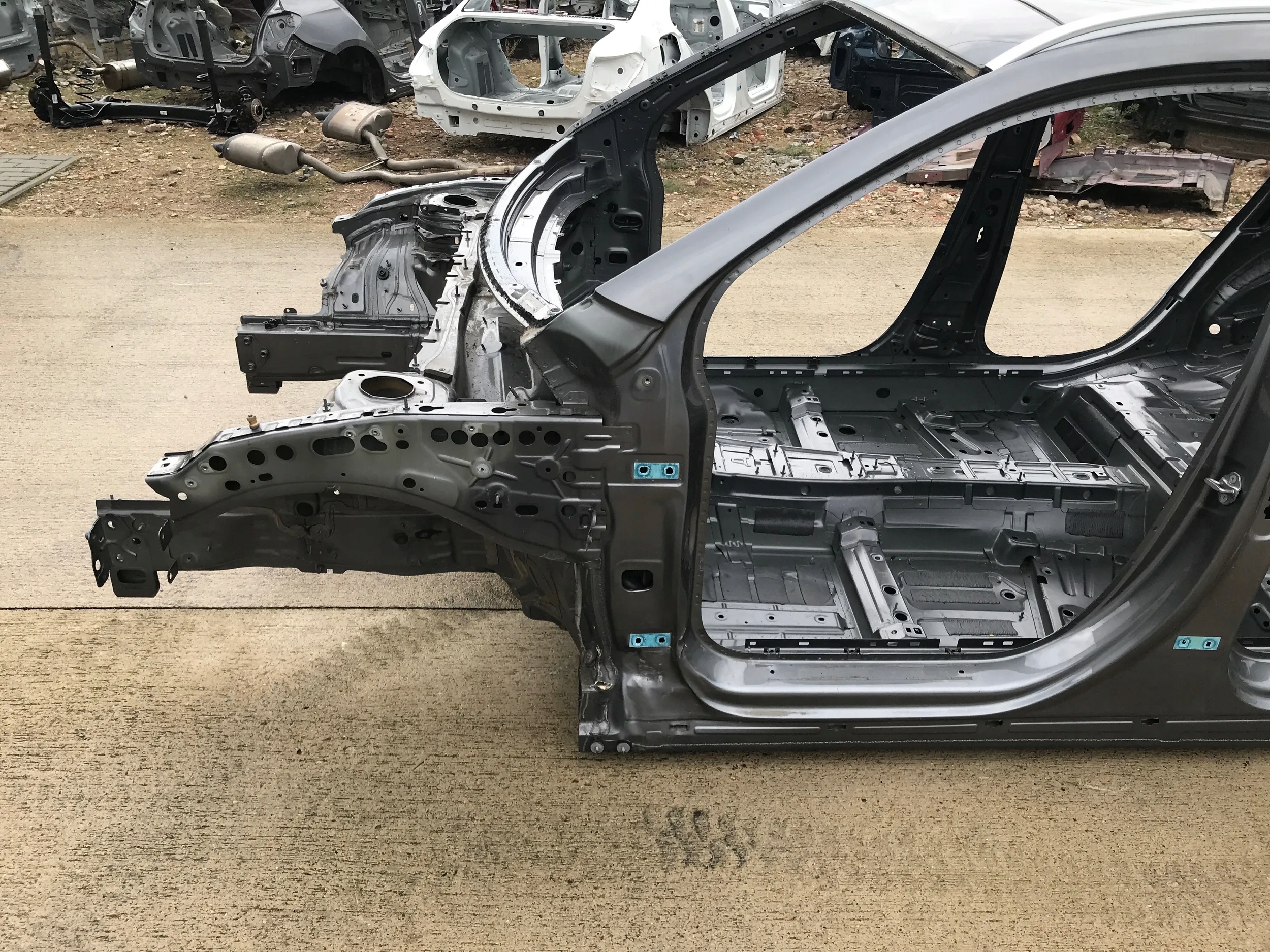 MERCEDES GLA H247 2022 ĆWIARTKA LEWY PRZÓD