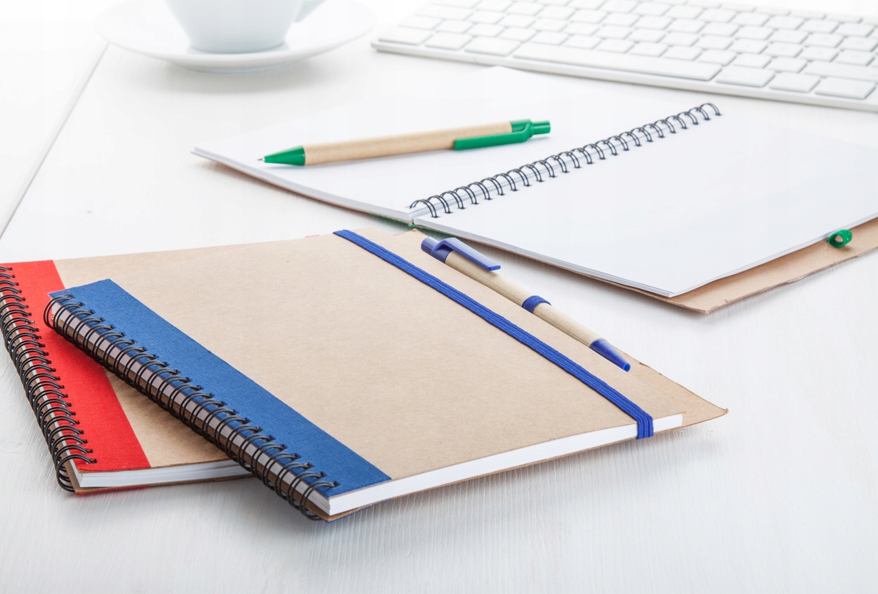 NOTES notatnik SPIRALOWANY A5 z długopisem GŁADKI Rodzaj notes