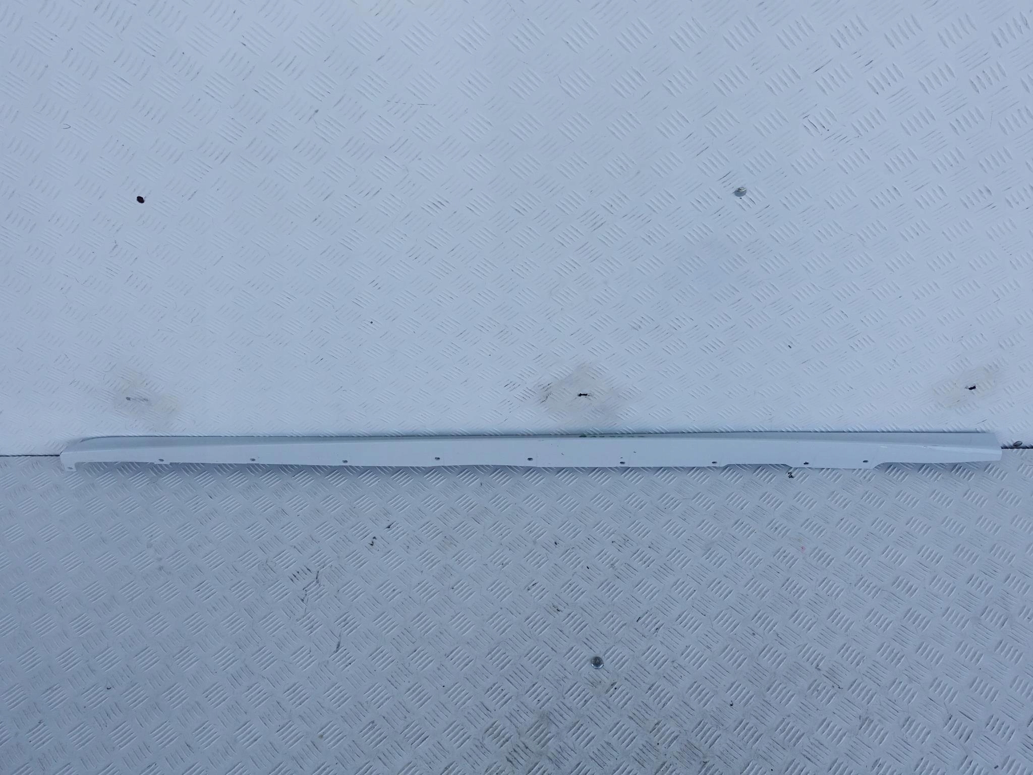 BMW 1 F40 m-packet threshold left moulding cap