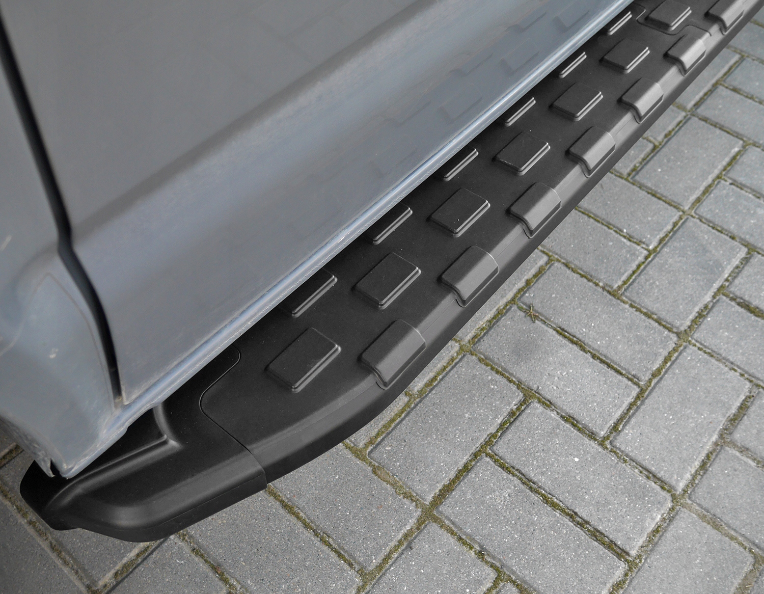 Stopnie boczne progi do VOLVO XC40 2017- Producent ARP