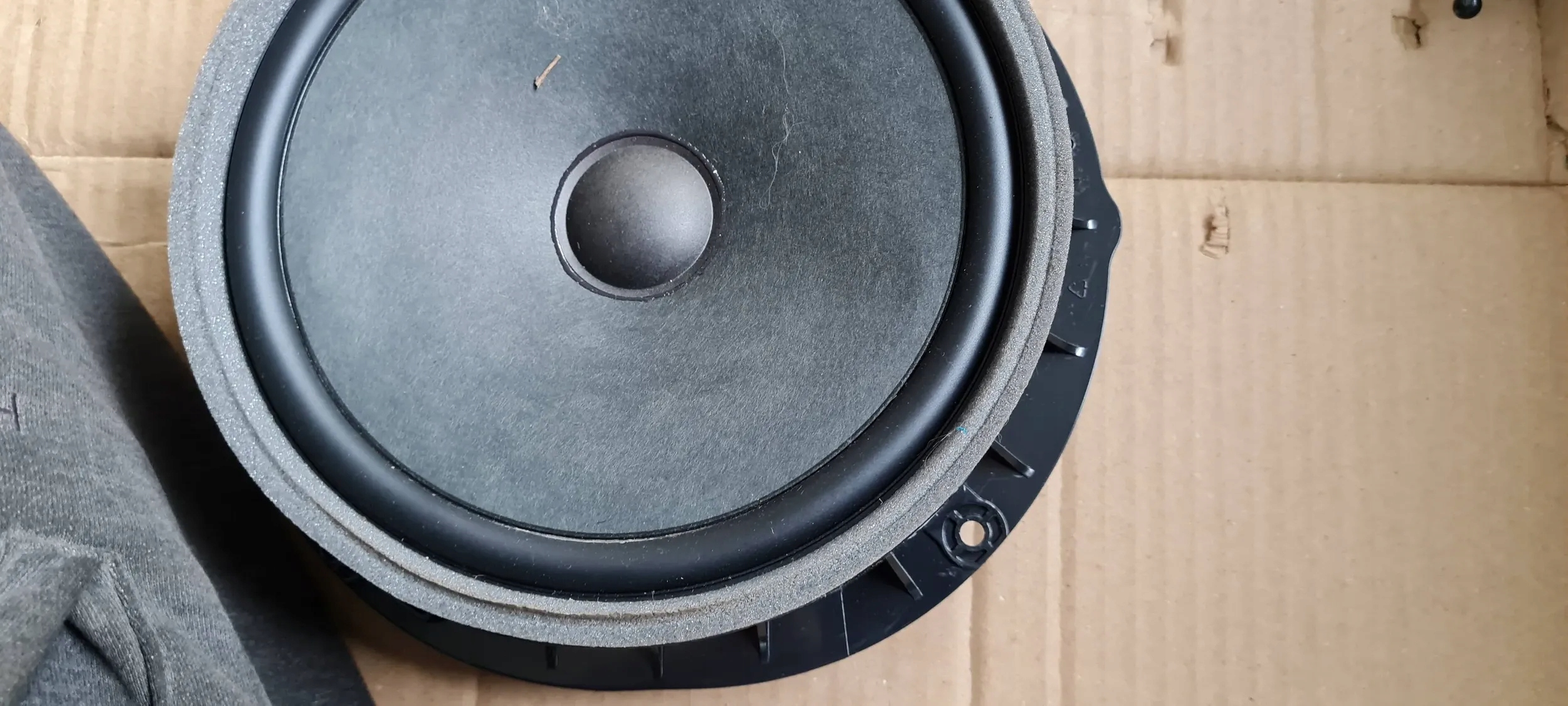 SQ5 Q5 80A speaker door front left right 80A035415