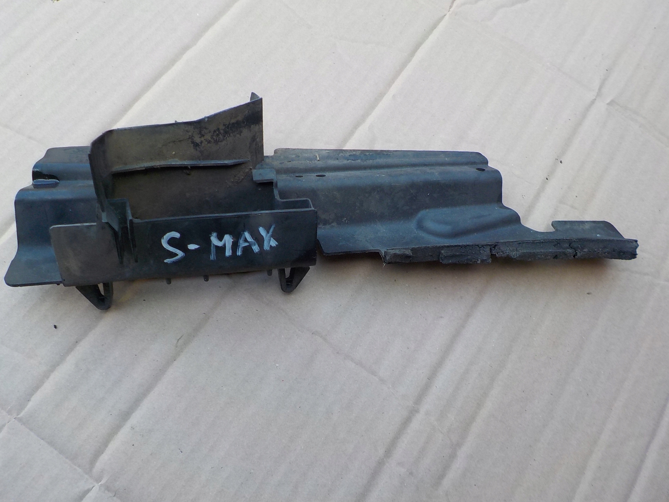 fedél sárvédöt bal ford s-max mk1 6M21-U02477-AD