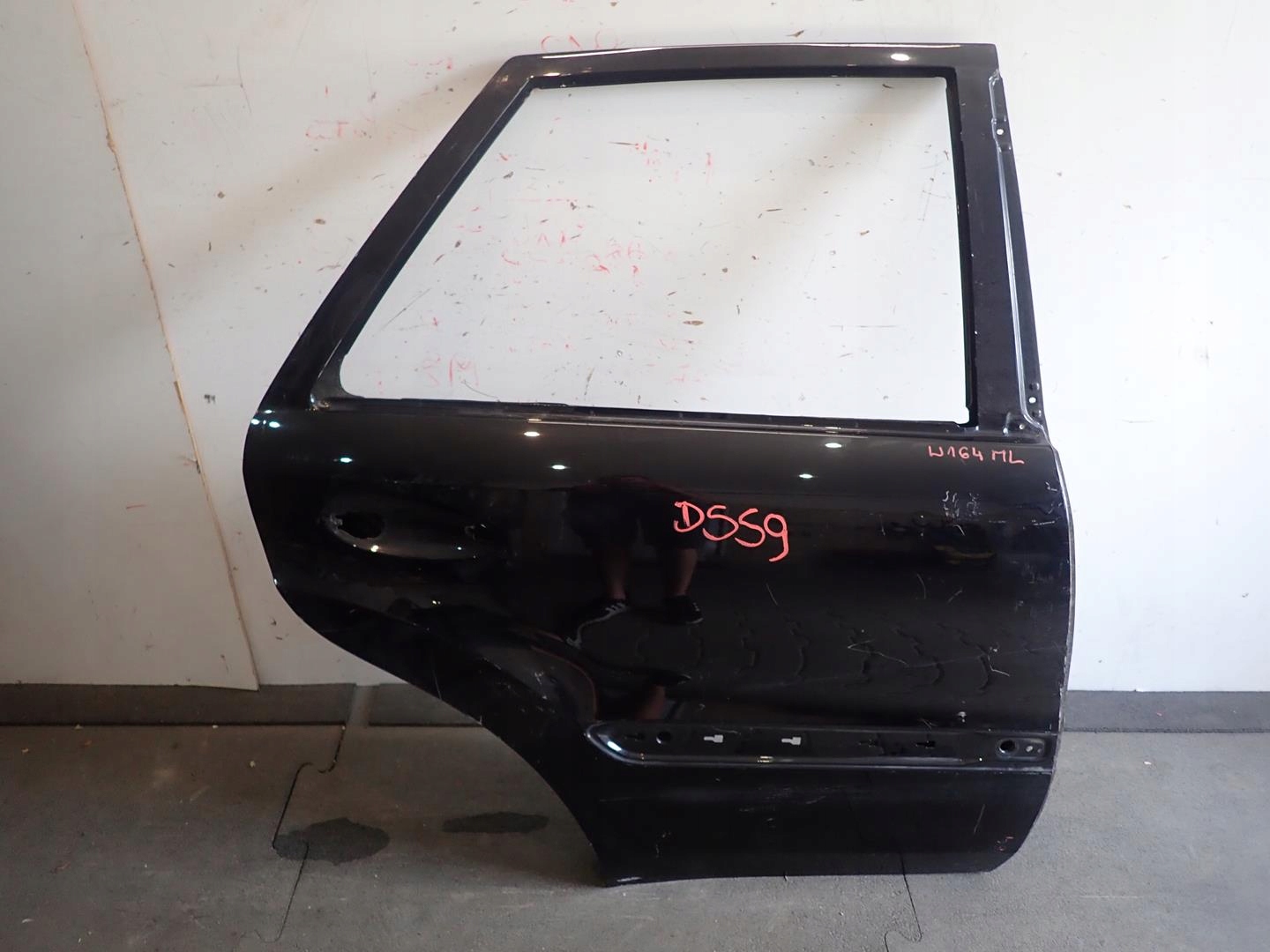 Tür heck hinten rechts MERCEDES ML W164 A164