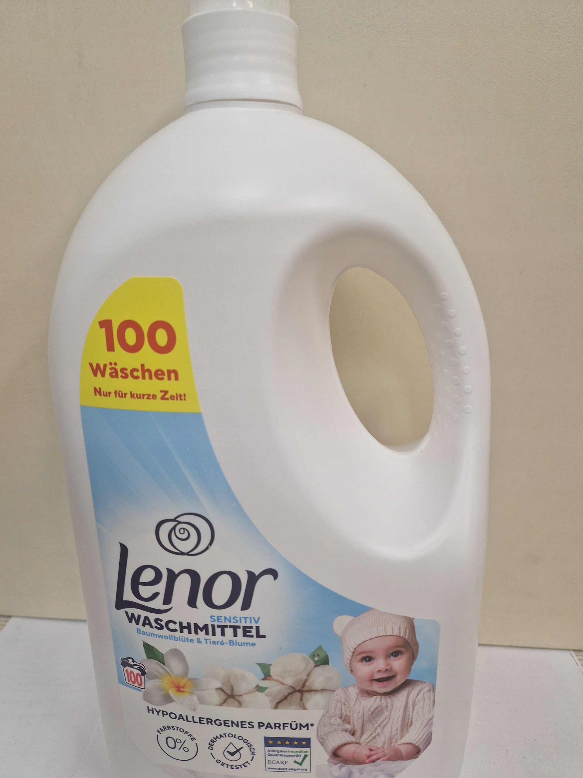 Lenor Żel Sensitiv 4,5 L/ 100 Pr