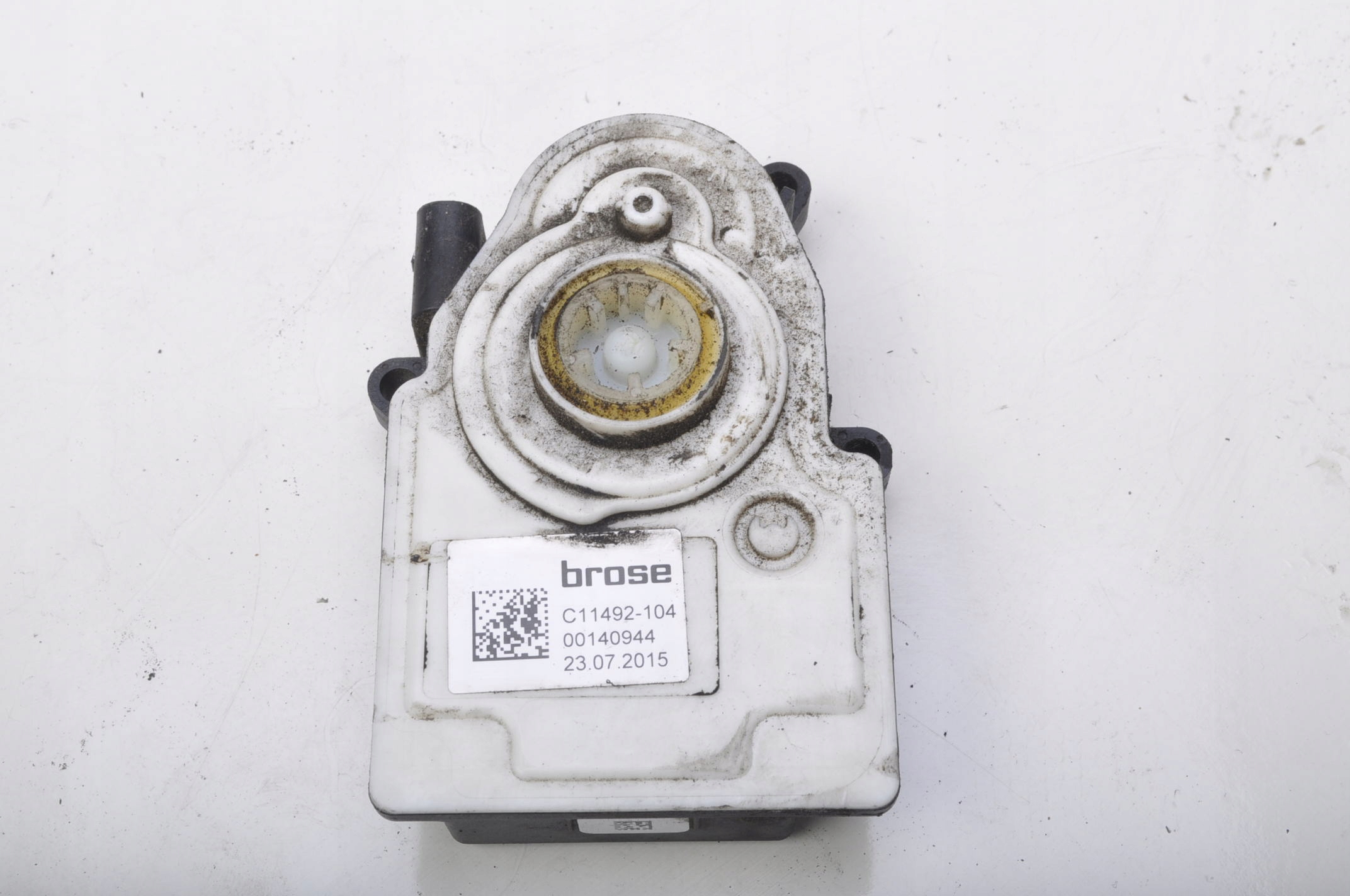 BMW F30 LIFT 2.0 мотор жалюзи C11492-104