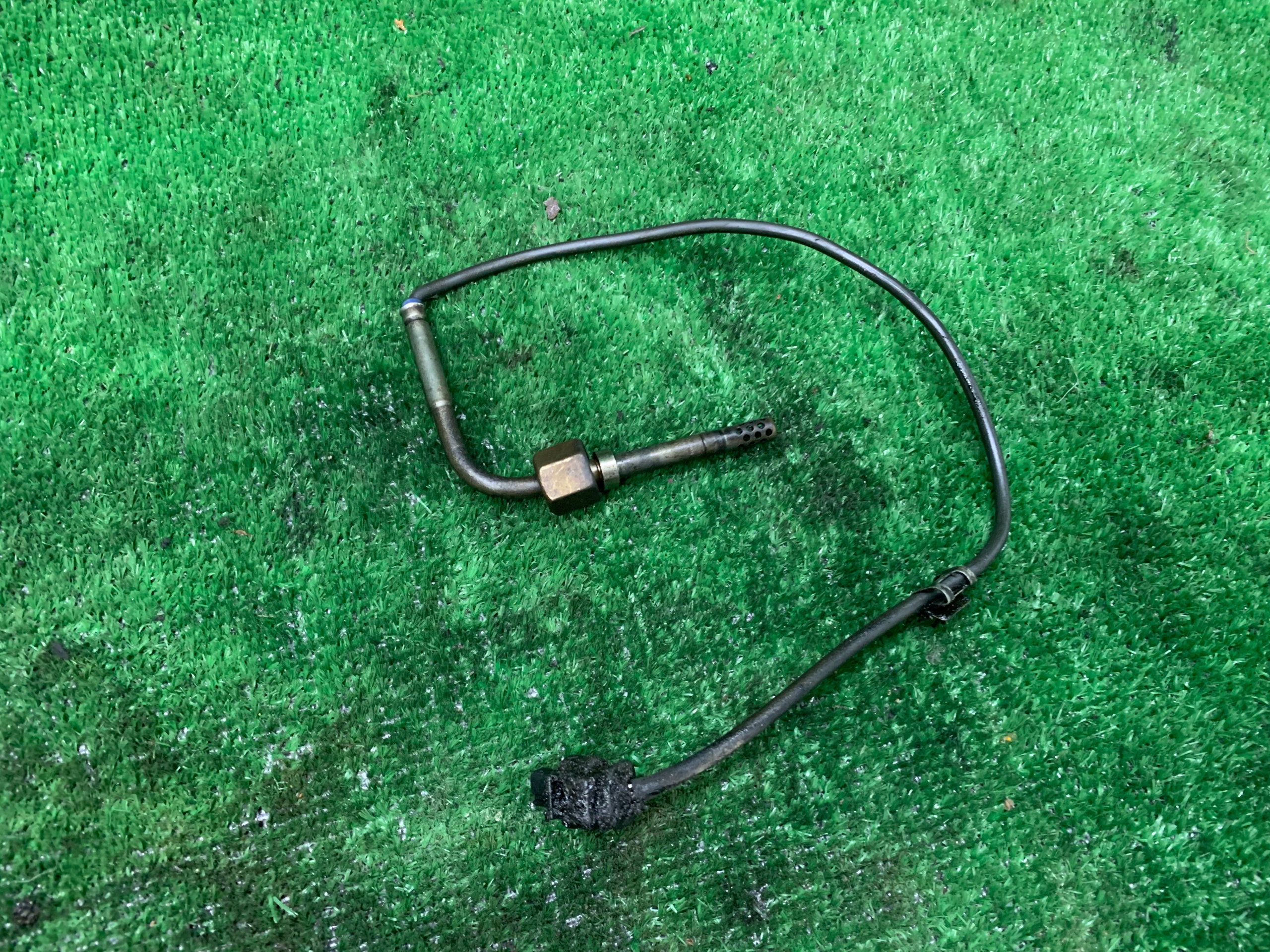 CZUJNIK TEMPERATURY SPALIN A0051537928 MERCEDES ML W164 GL X164 3.0 CDI 08R
