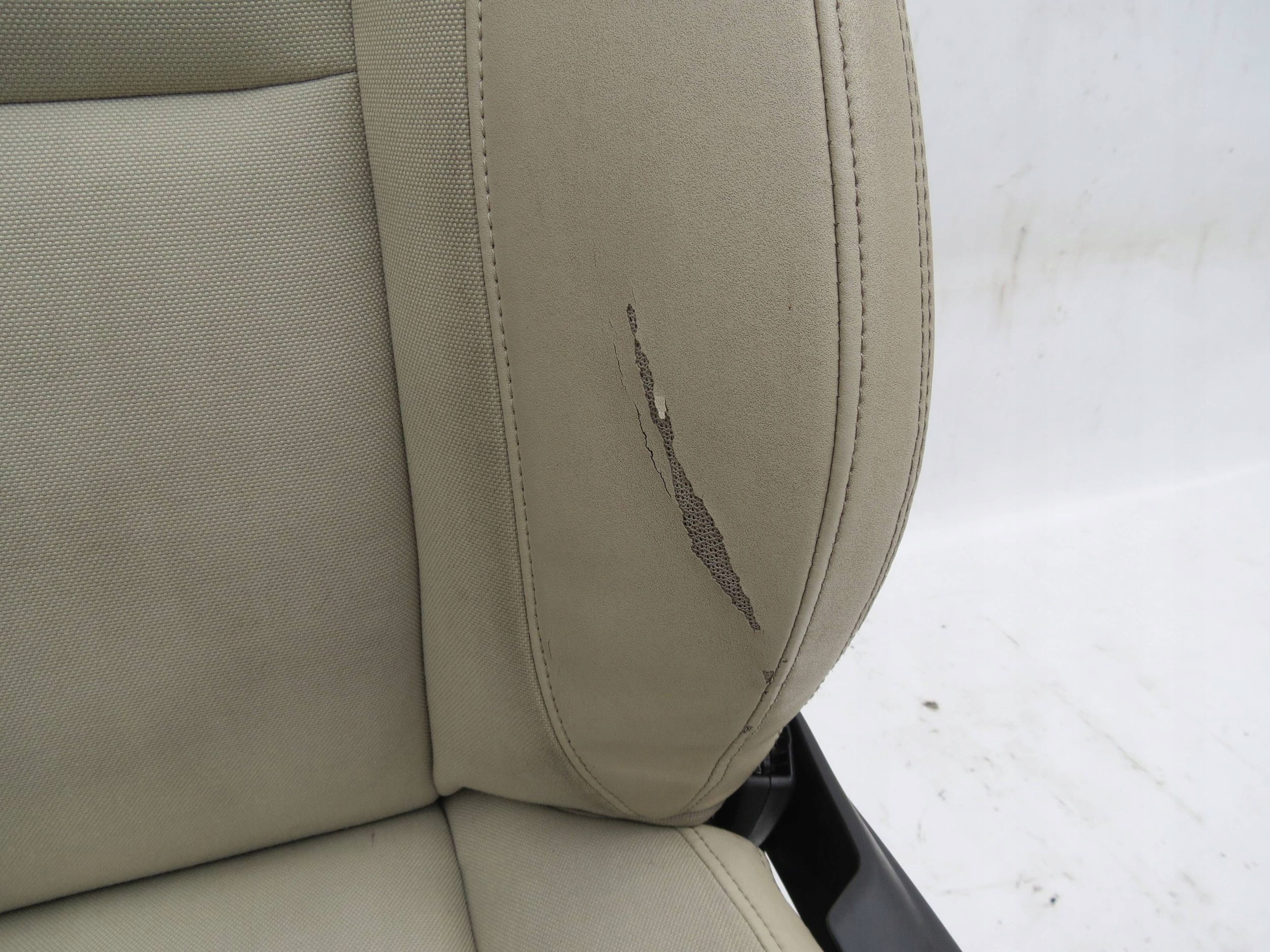 seat left front driver´s VOLVO S60 II V60 and 1731199
