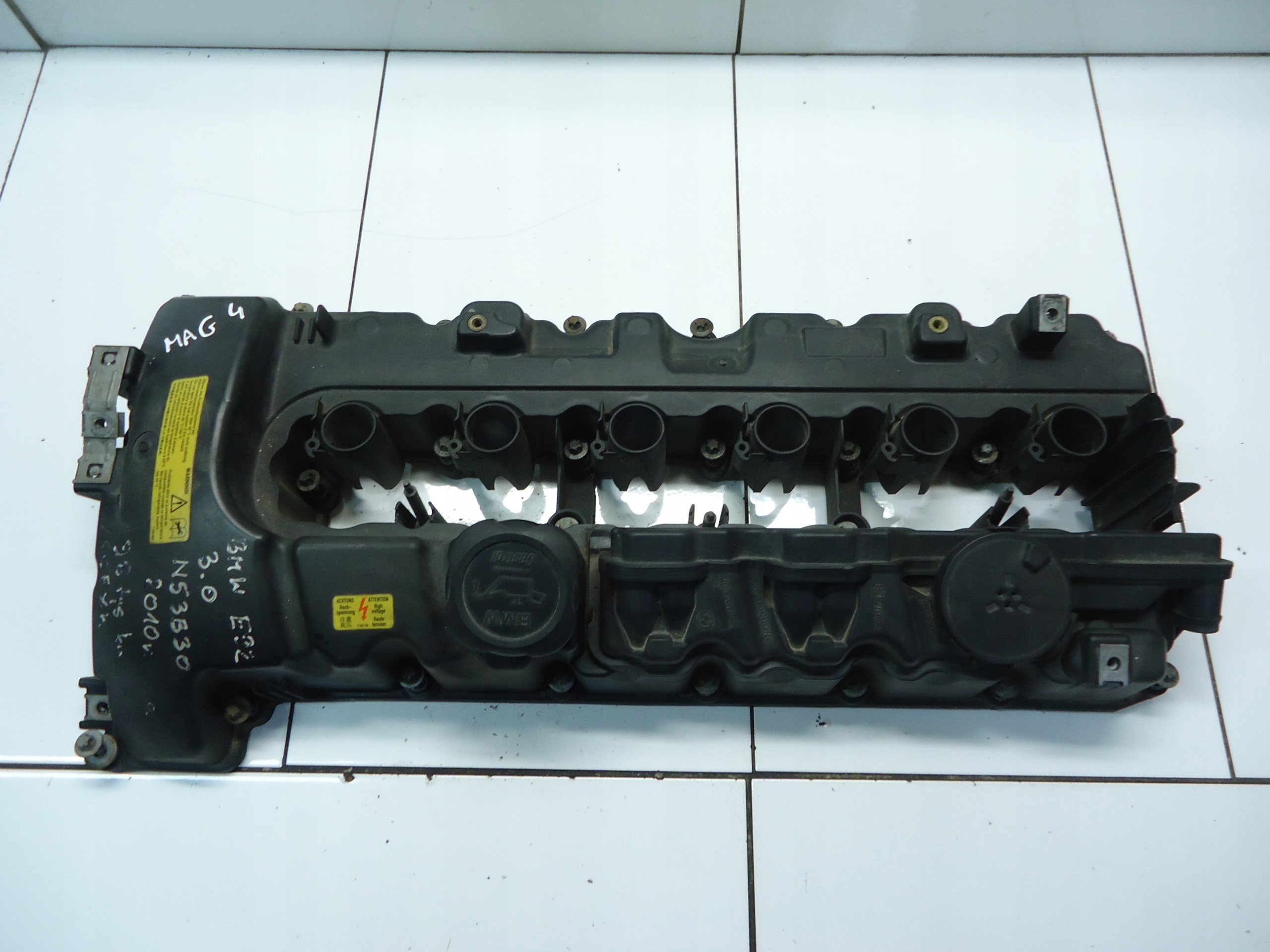 BMW 5 E60 3.0 N53B30 COPERCHIO PUNTERIE 7548196