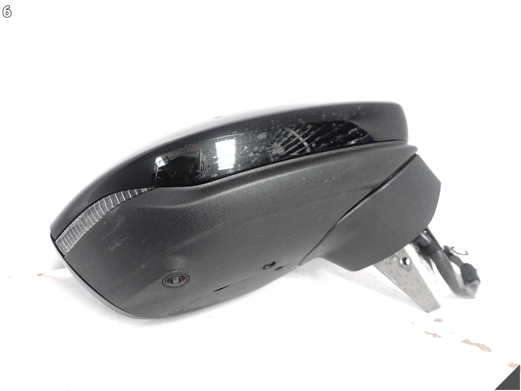 AUDI A5 B10 8B1 24- mirror right + KAMERA ASYSTENT blinker 16+4=20 PIN EU