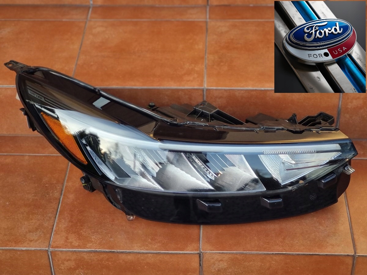 FORD ESCAPE LIFT 2023- REFLEKTOR LAMPA PRZÓD FULL LED PRAWA USA