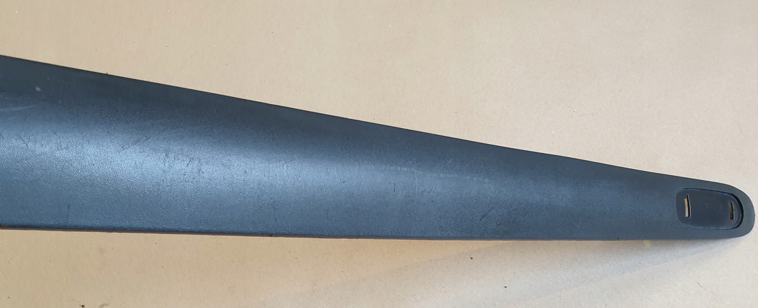 moulding door left front RENAULT MEGANE and 5D OE